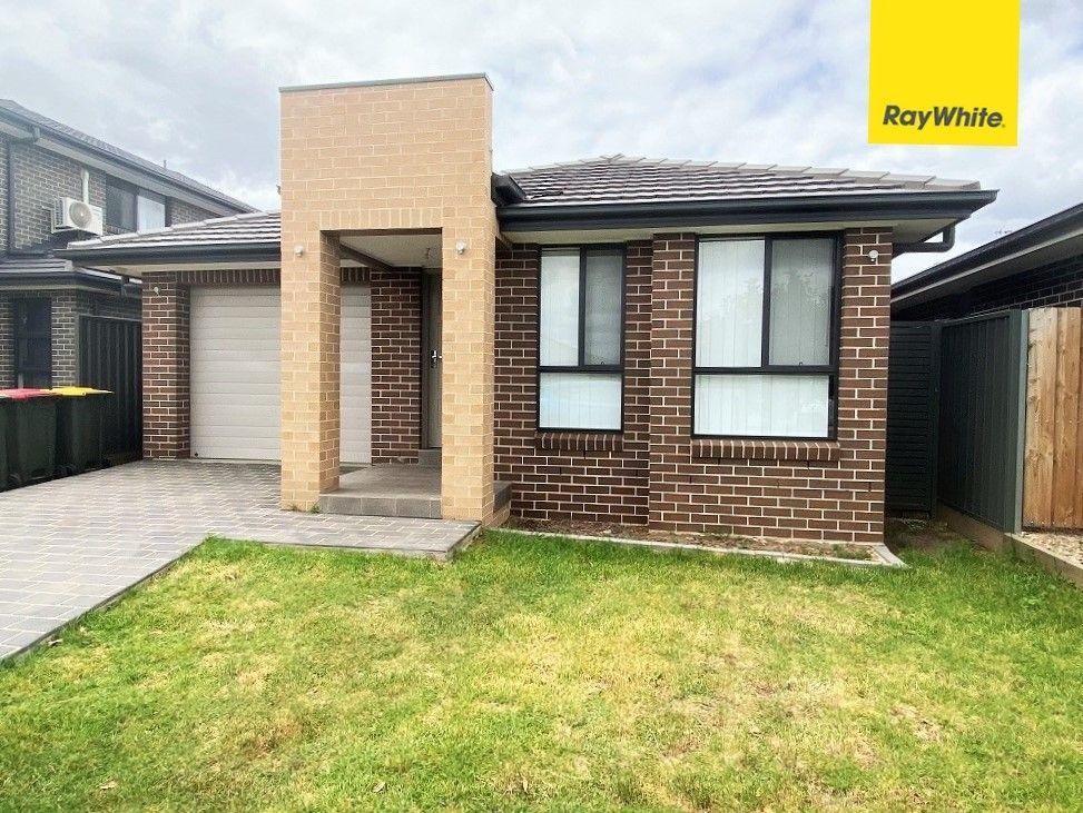 Prop-GPT: House: NSW Spring Farm, NSW 2570 Home For Rent