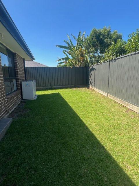 House for Rent: Spring Farm, NSW 2570, NSW, 2570