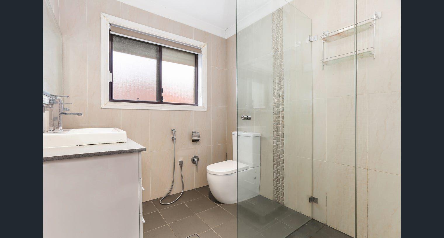 House for Rent: Doonside, NSW 2767, NSW, 2767