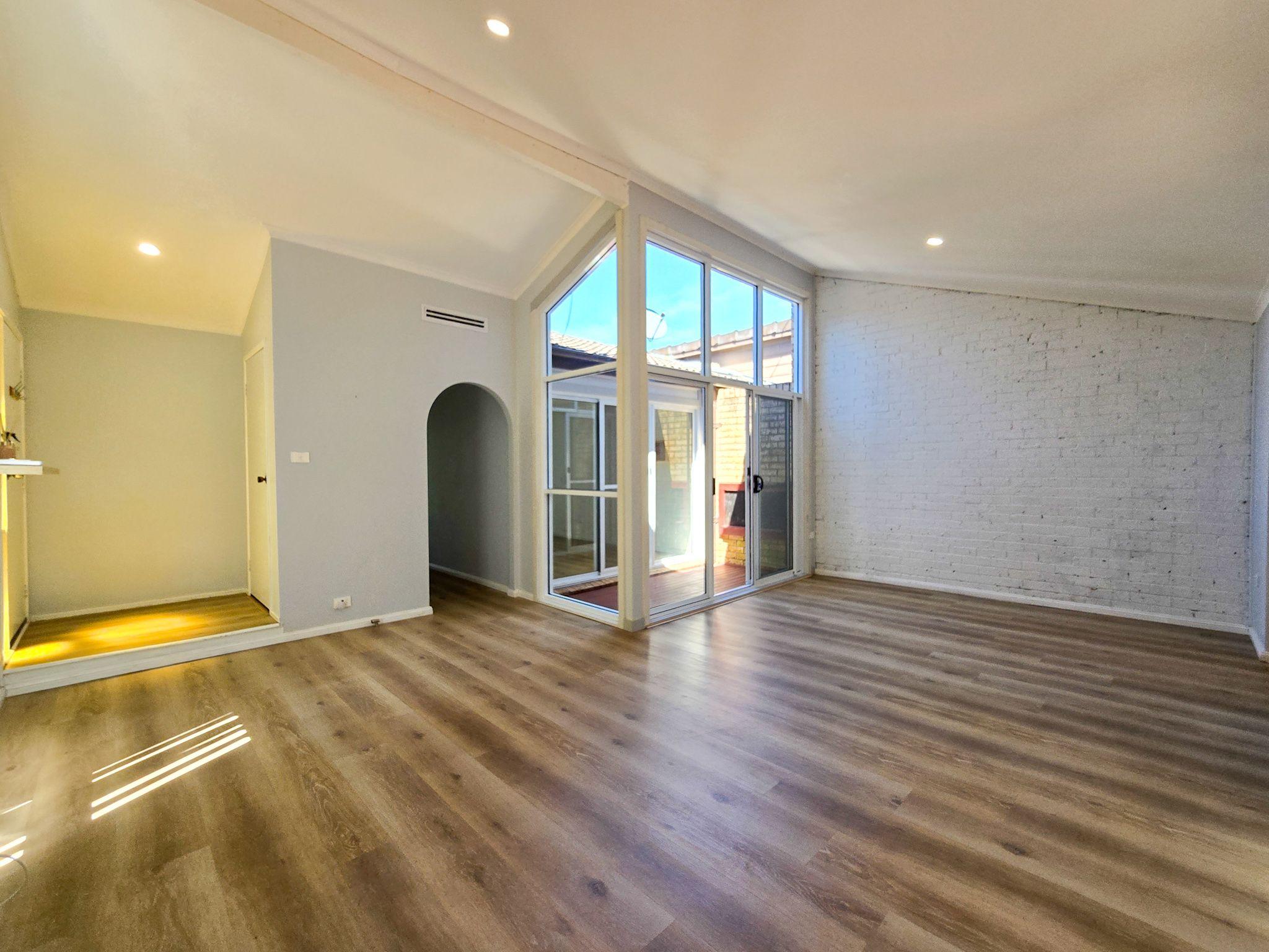 Unit for Rent: Macquarie Fields, NSW 2564, NSW, 2564