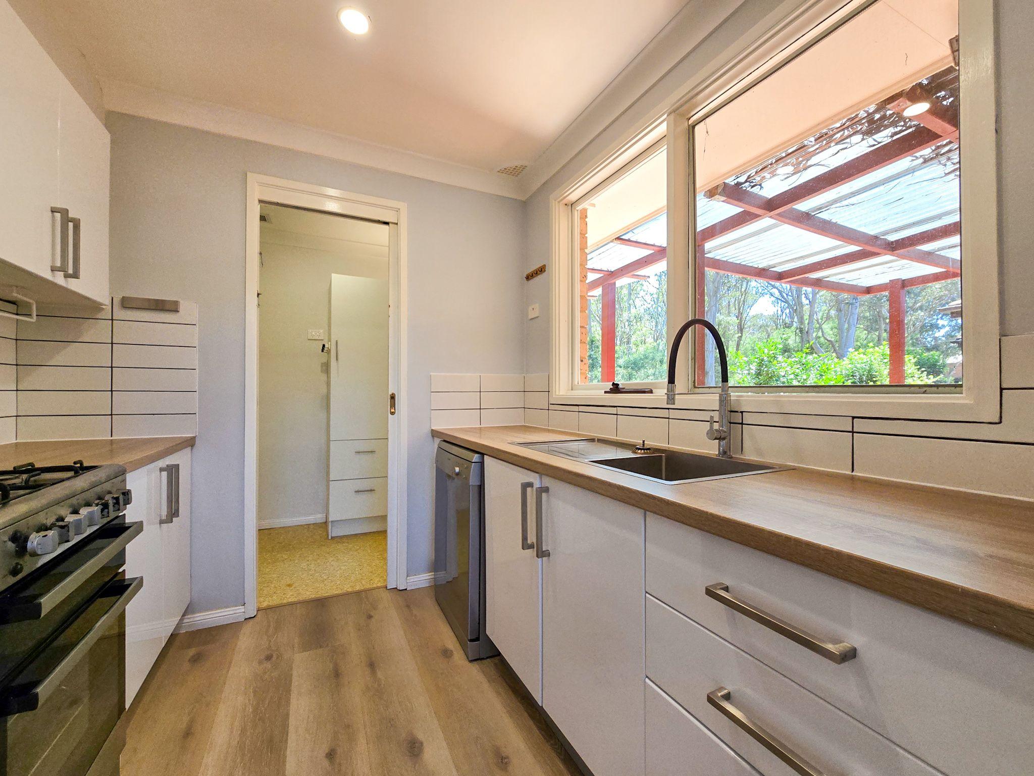 Unit for Rent: Macquarie Fields, NSW 2564, NSW, 2564