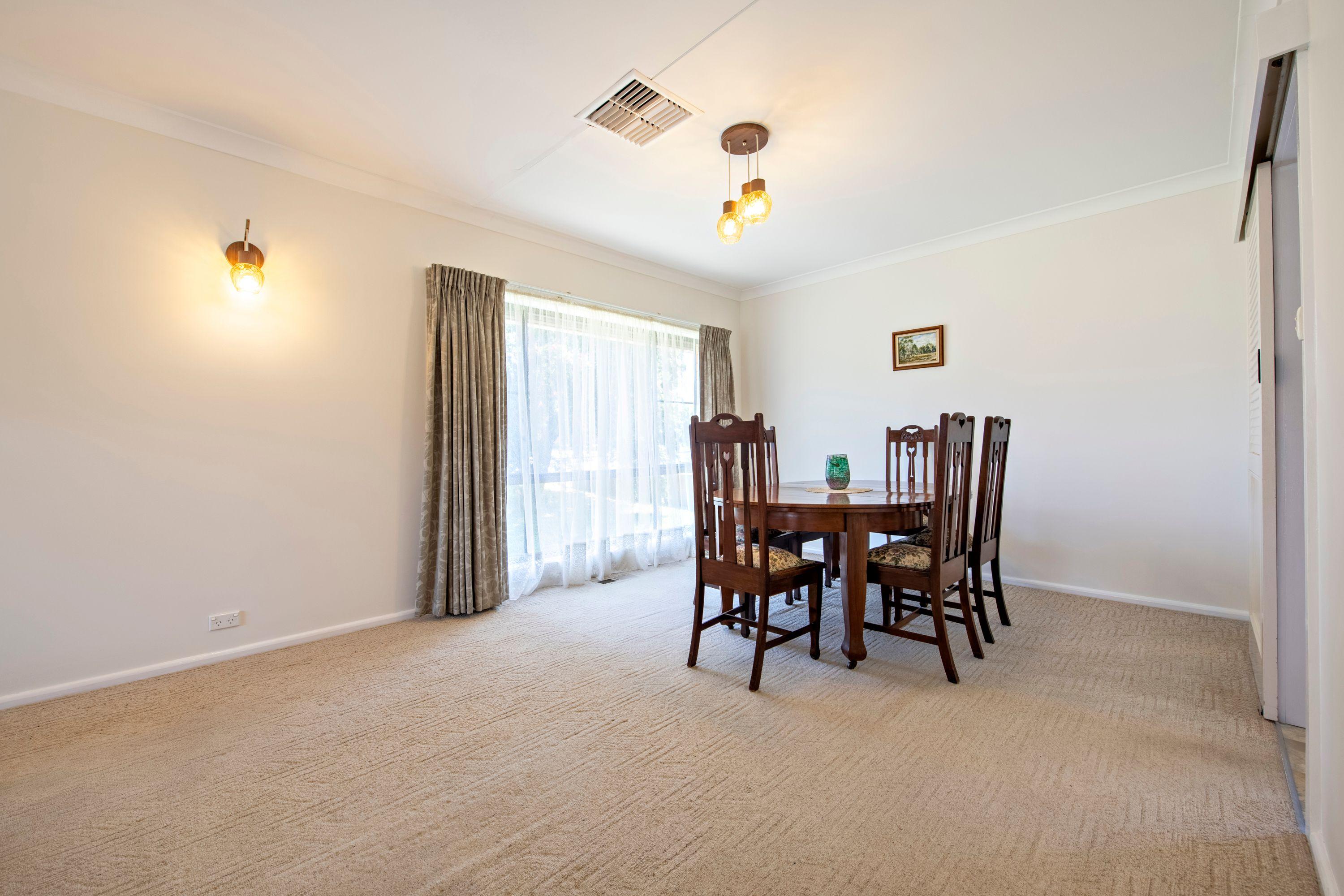 House for Rent: Dubbo, NSW 2830, NSW, 2830