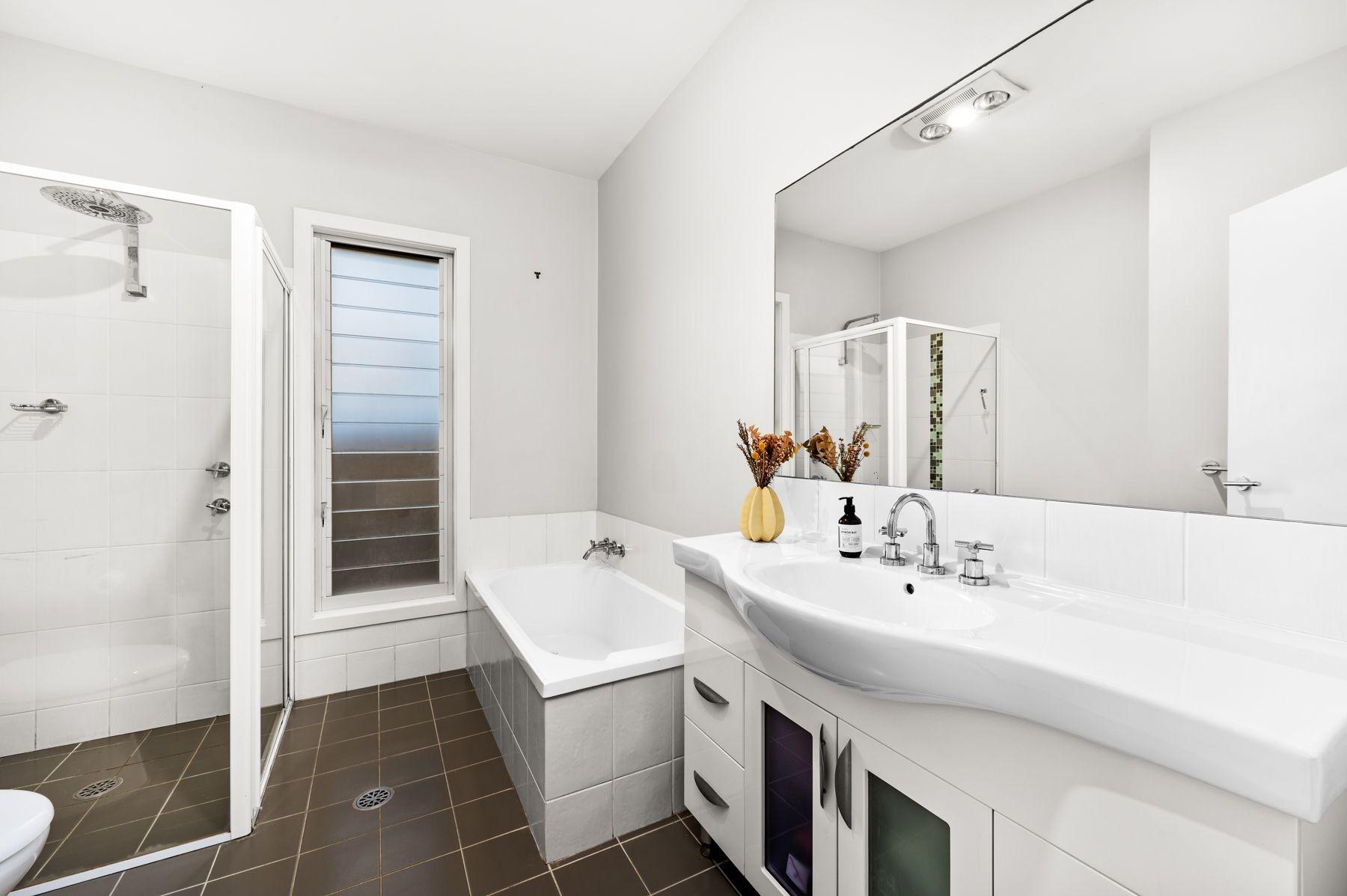 House for Rent: Tanilba Bay, NSW 2319, NSW, 2319