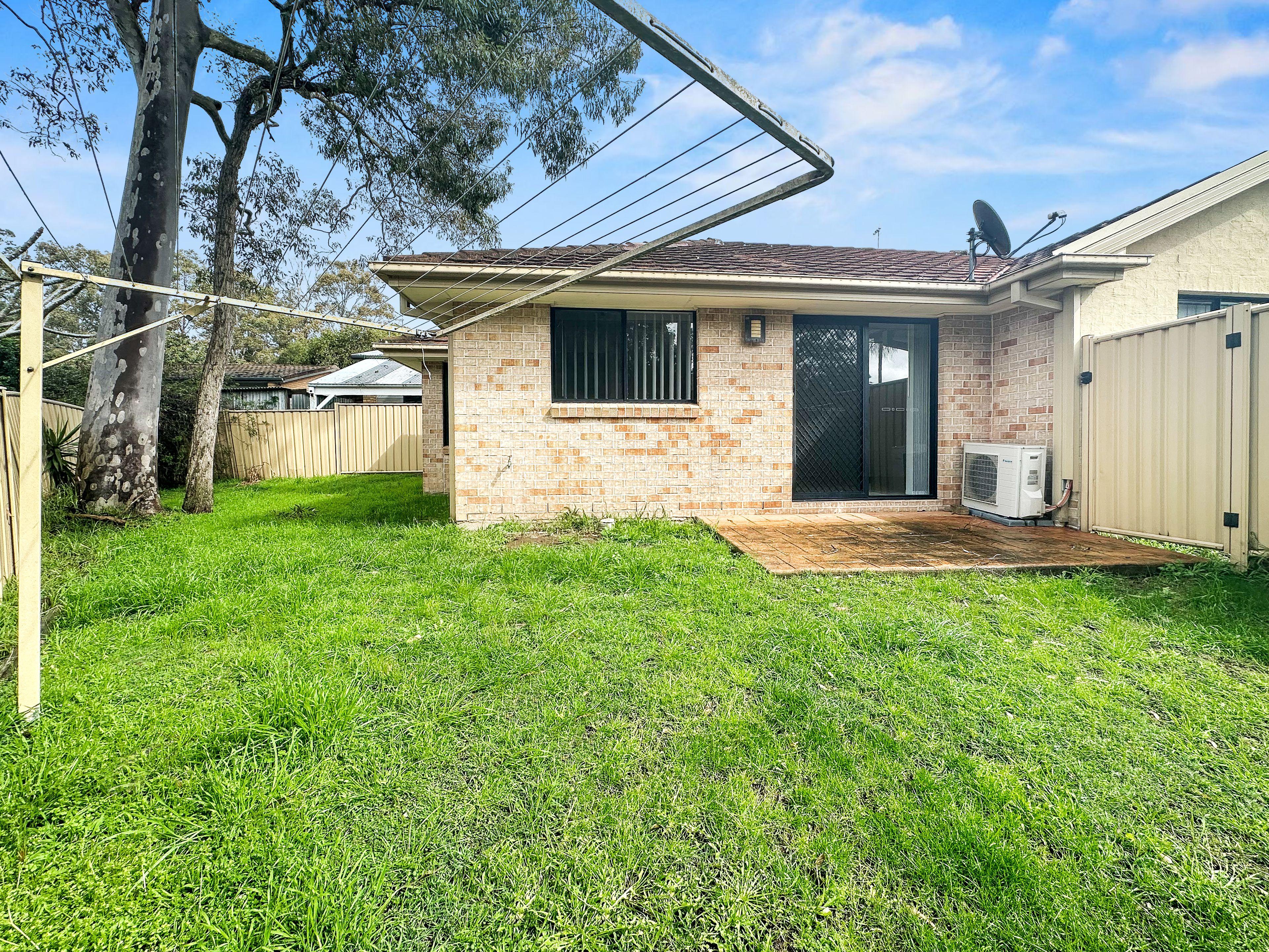 House for Rent: Tuggerawong, NSW 2259, NSW, 2259