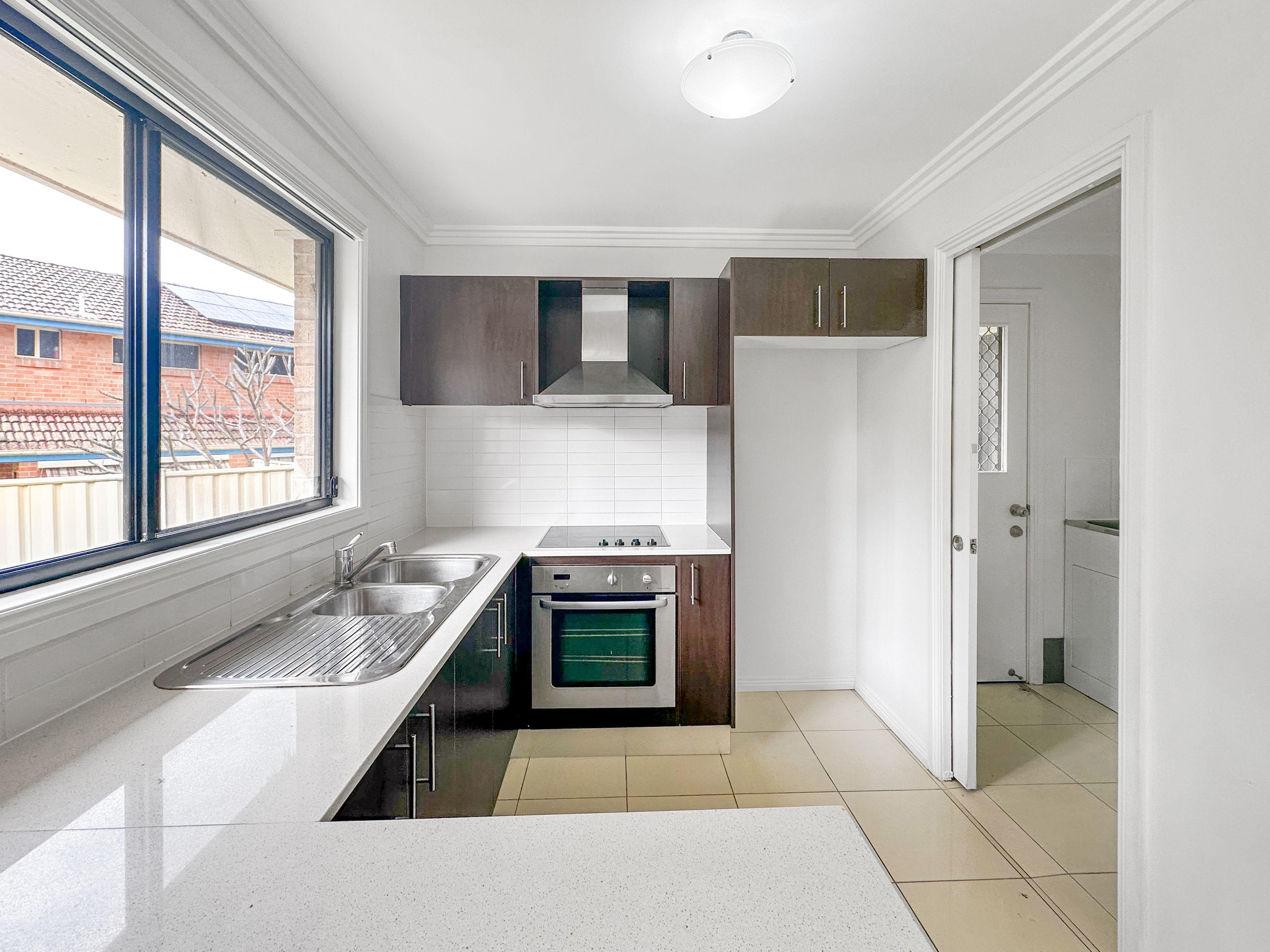 House for Rent: Tuggerawong, NSW 2259, NSW, 2259
