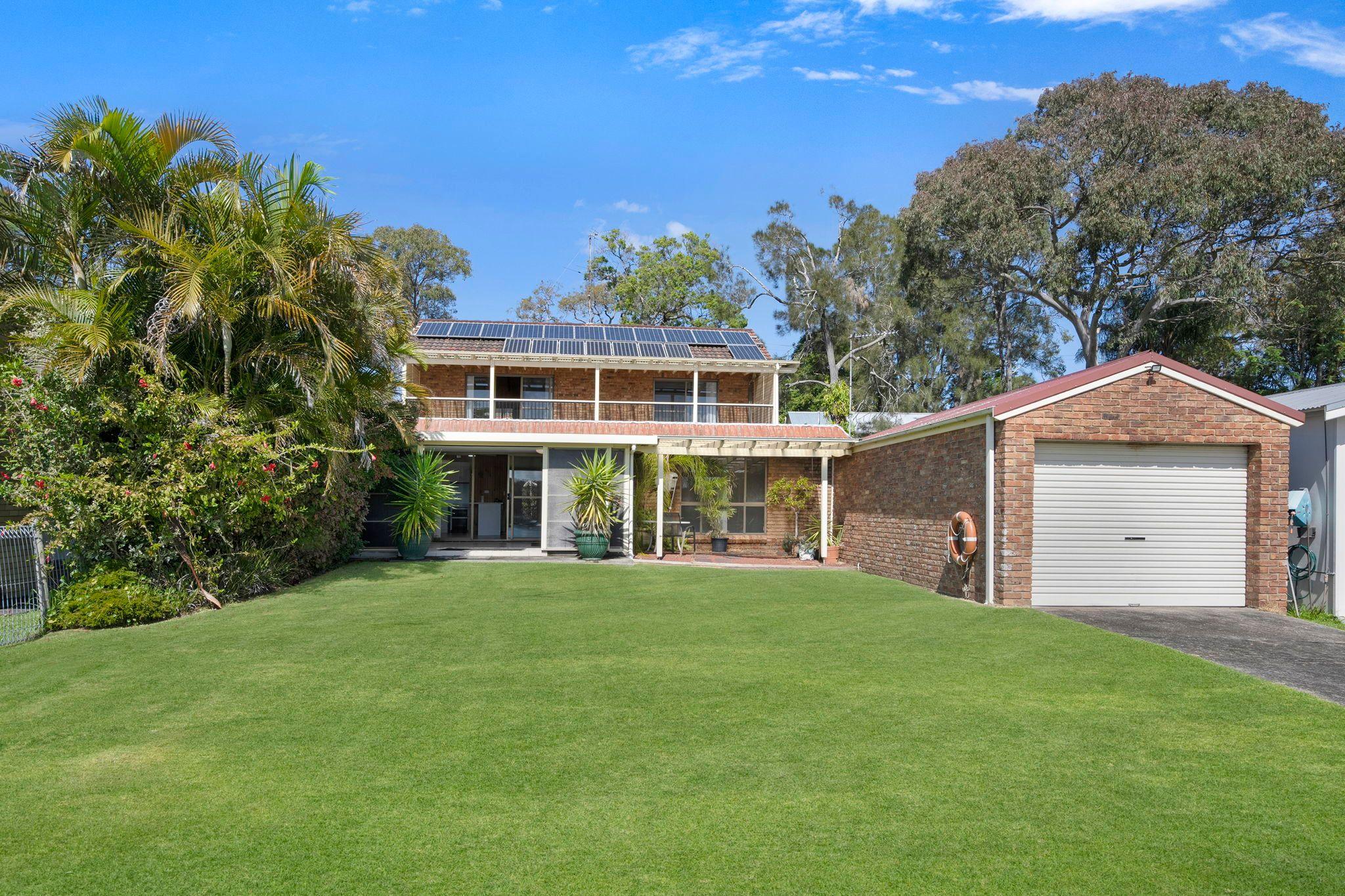 Prop-GPT: House: NSW Brightwaters, NSW 2264 Home For Rent