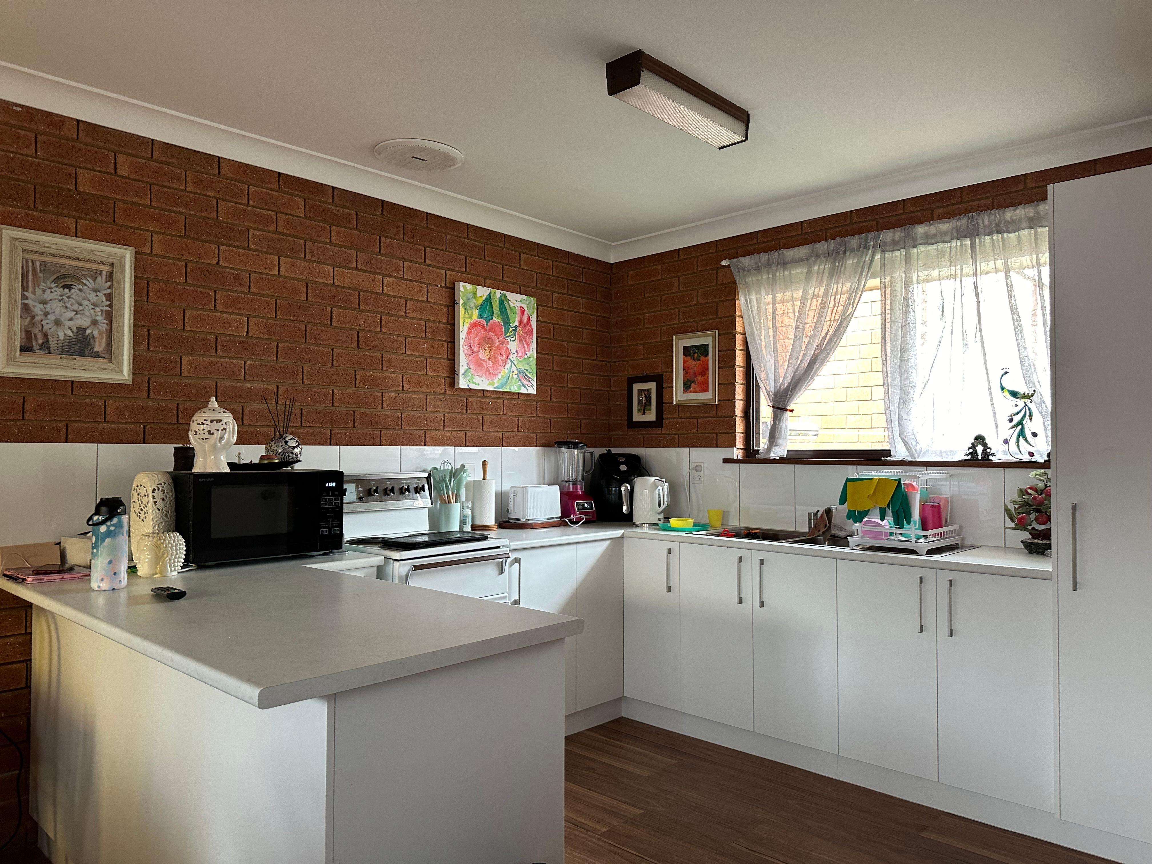 Prop-GPT: Unit: NSW Tumbarumba, NSW 2653 Home For Rent