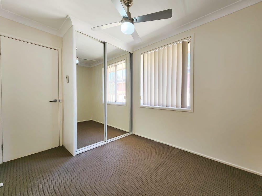 House for Rent: Eagle Vale, NSW 2558, NSW, 2558