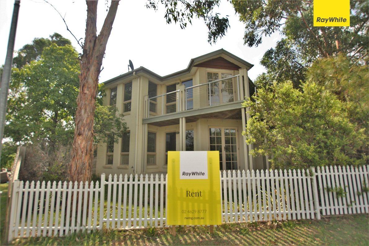 Prop-GPT: House: NSW Elderslie, NSW 2570 Home For Rent
