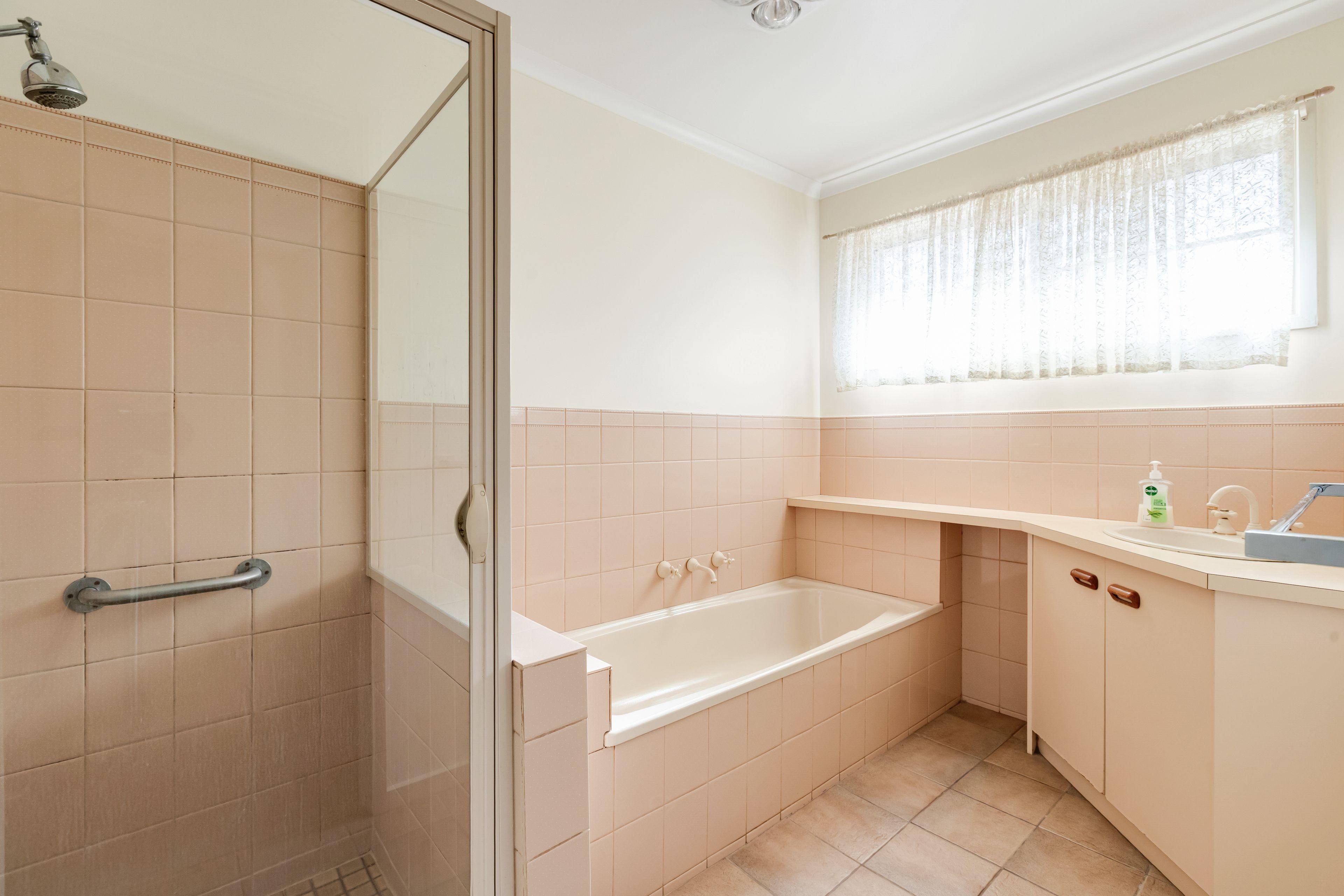 House for Rent: Irymple, VIC 3498, VIC, 3498