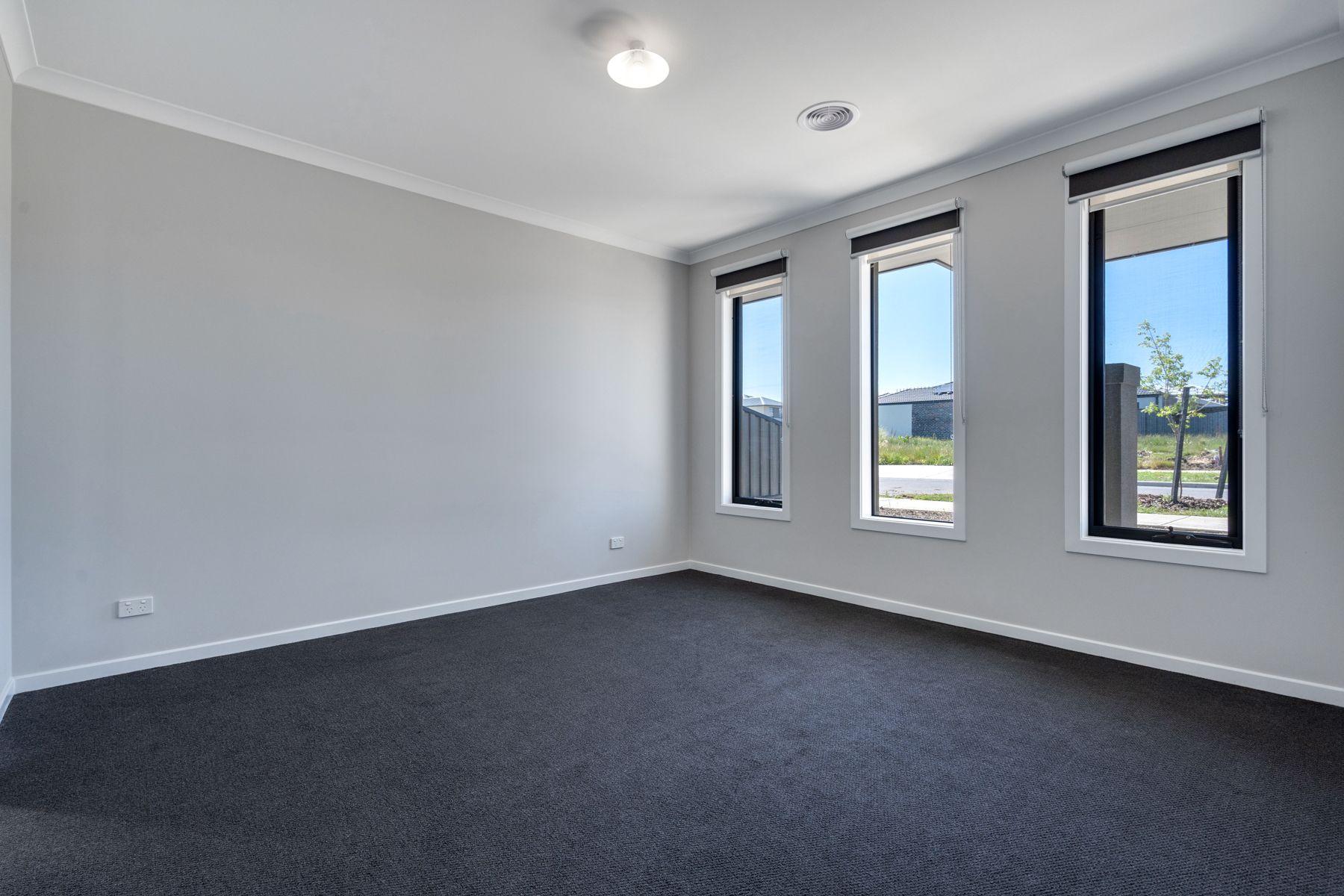 Modern 3-Bedroom Family Home in Prime Location