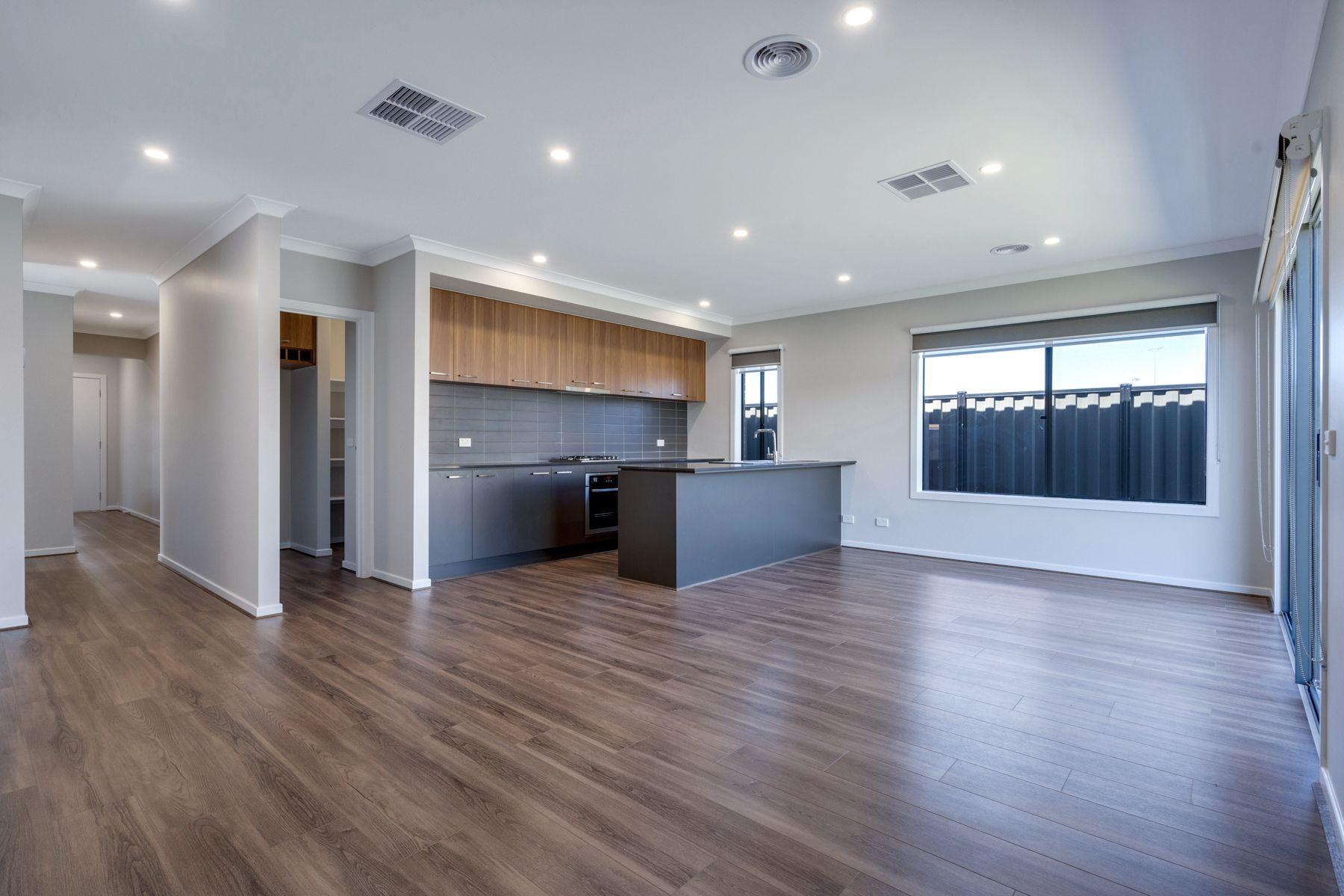 Modern 3-Bedroom Family Home in Prime Location