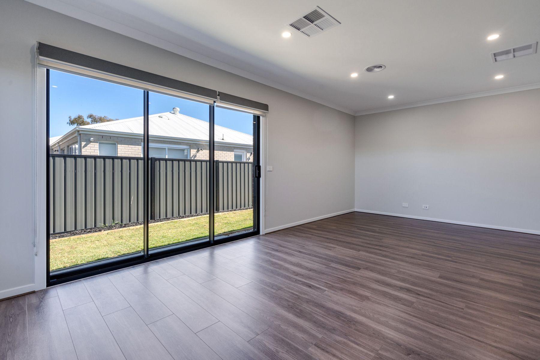 Modern 3-Bedroom Family Home in Prime Location