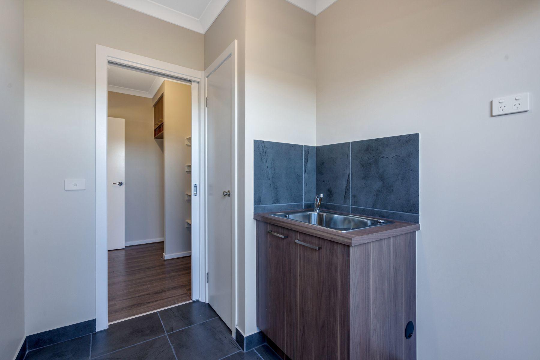 Modern 3-Bedroom Family Home in Prime Location