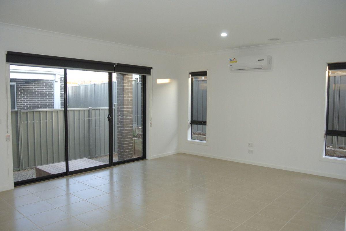 LOW MAINTENANCE FAMILY HOME
