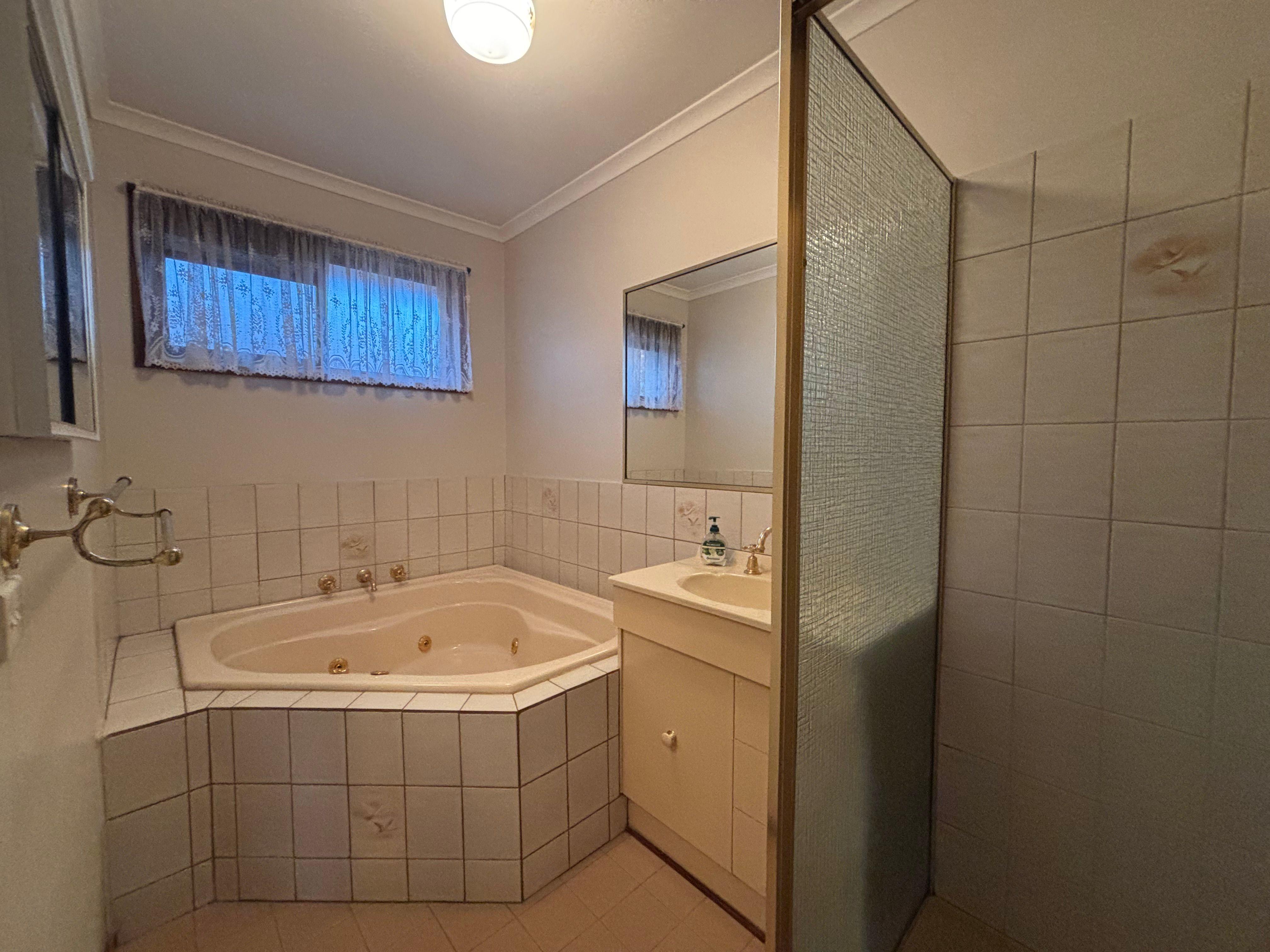 House for Rent: Mill Park, VIC 3082, VIC, 3082