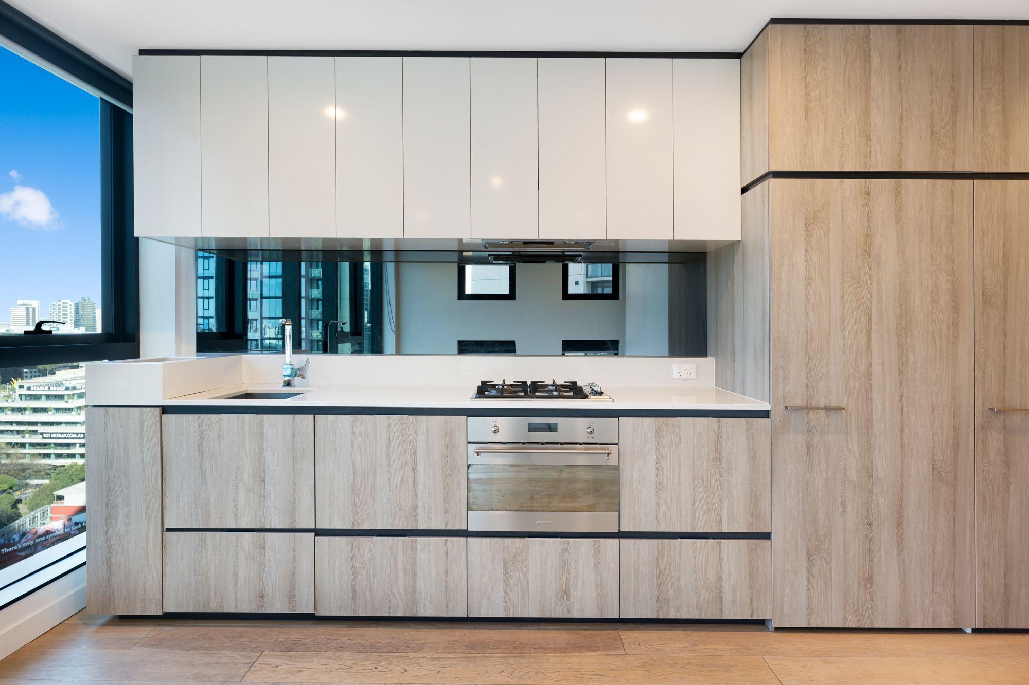 Modern Lifestyle - Vibrant and Filled with Natural Light!