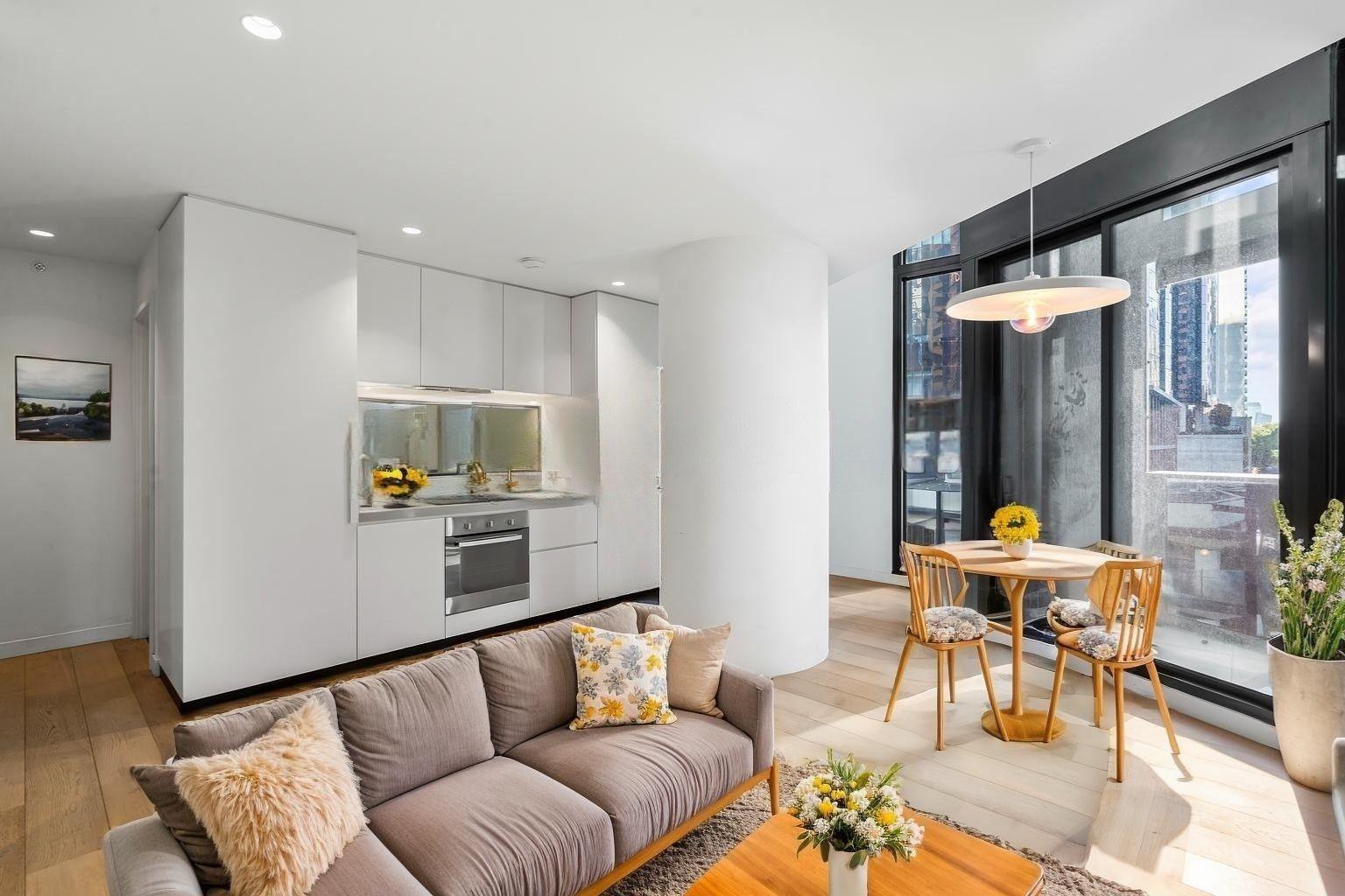 Prop-GPT: Apartment: VIC Melbourne, VIC 3000 Home For Rent