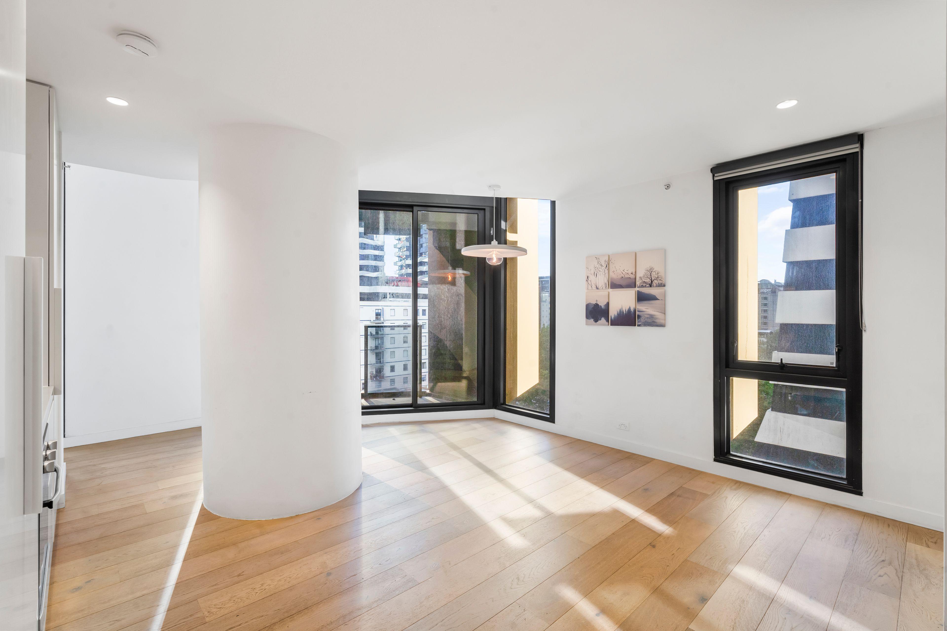 Apartment for Rent: Melbourne, VIC 3000, VIC, 3000