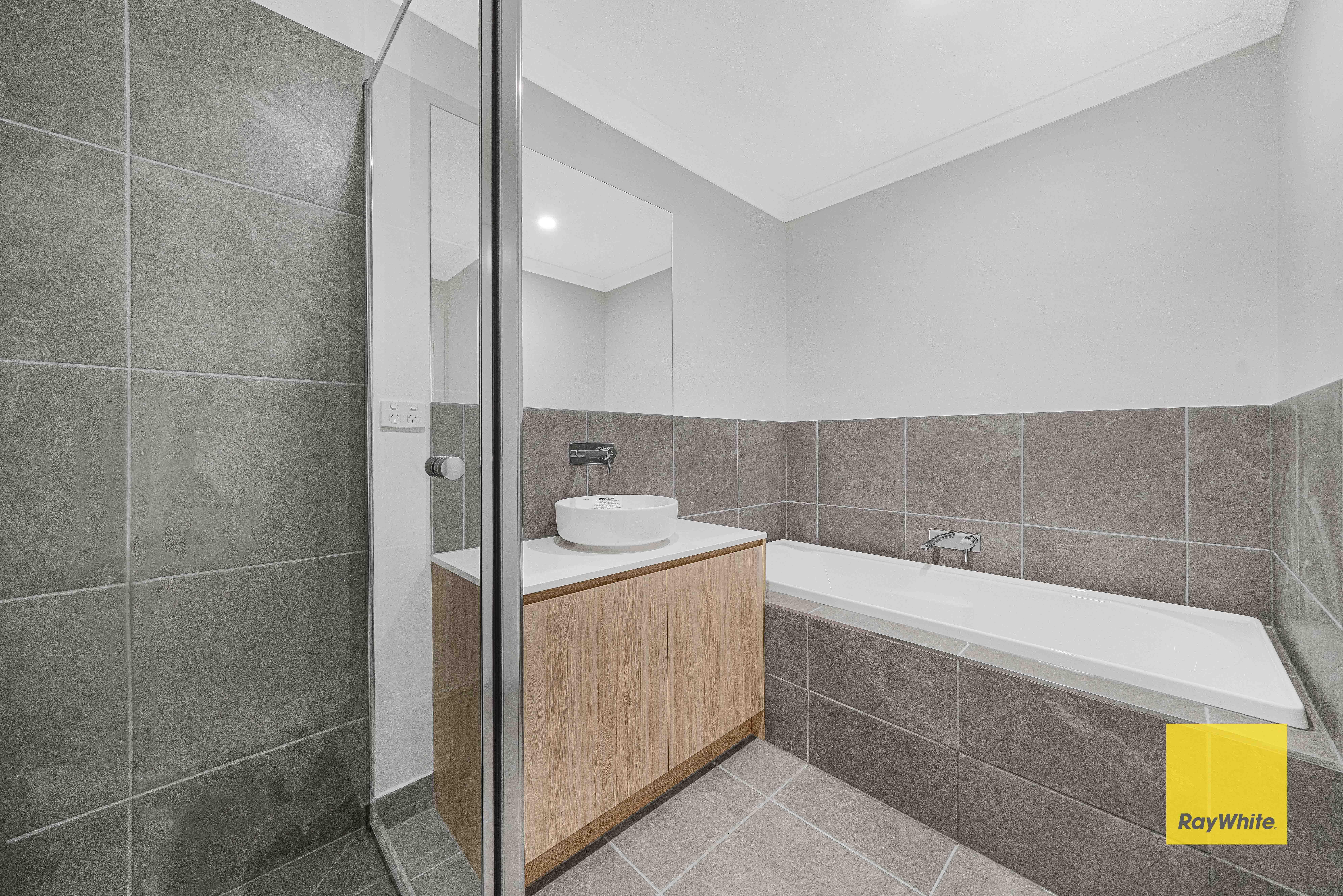 Stunning Brand New Home - Modern Living Awaits!