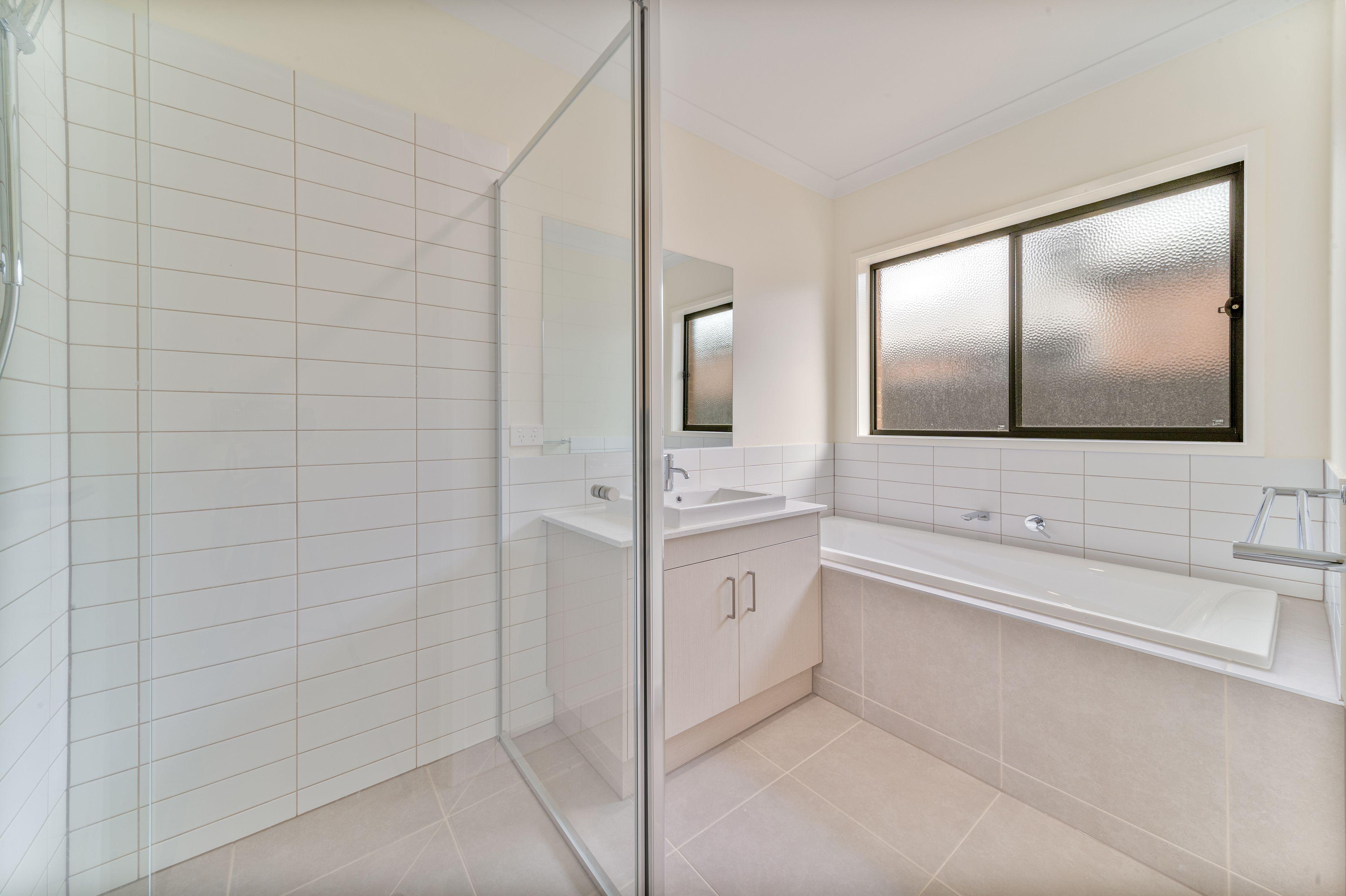 House for Rent: Golden Square, VIC 3555, VIC, 3555