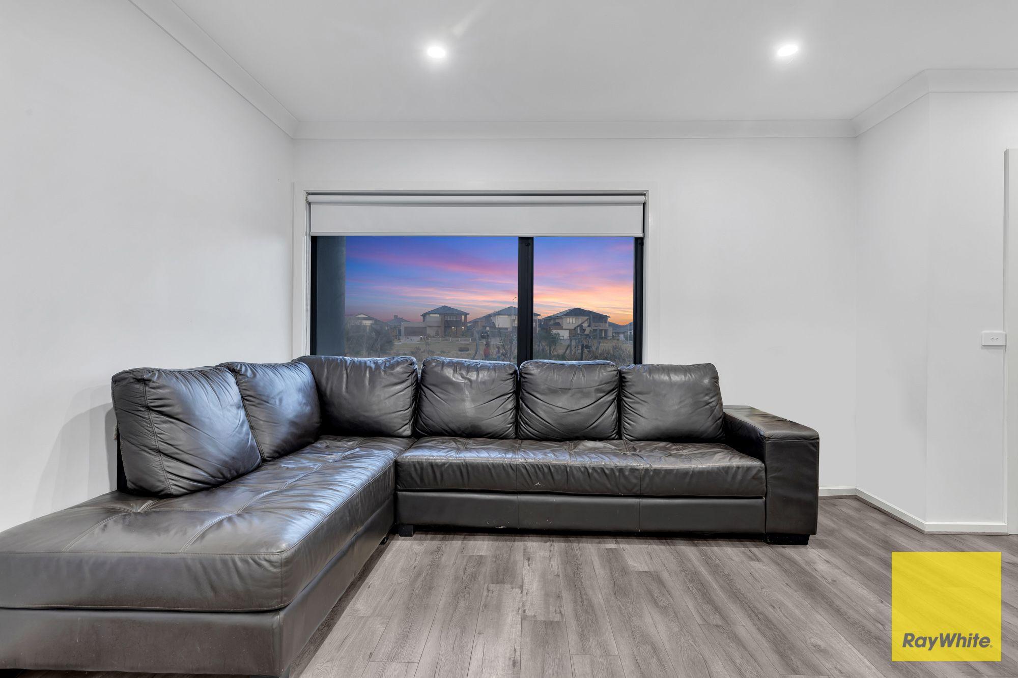 Effortless Living with a Touch of Class - 9 Ogawa Walk, Tarneit