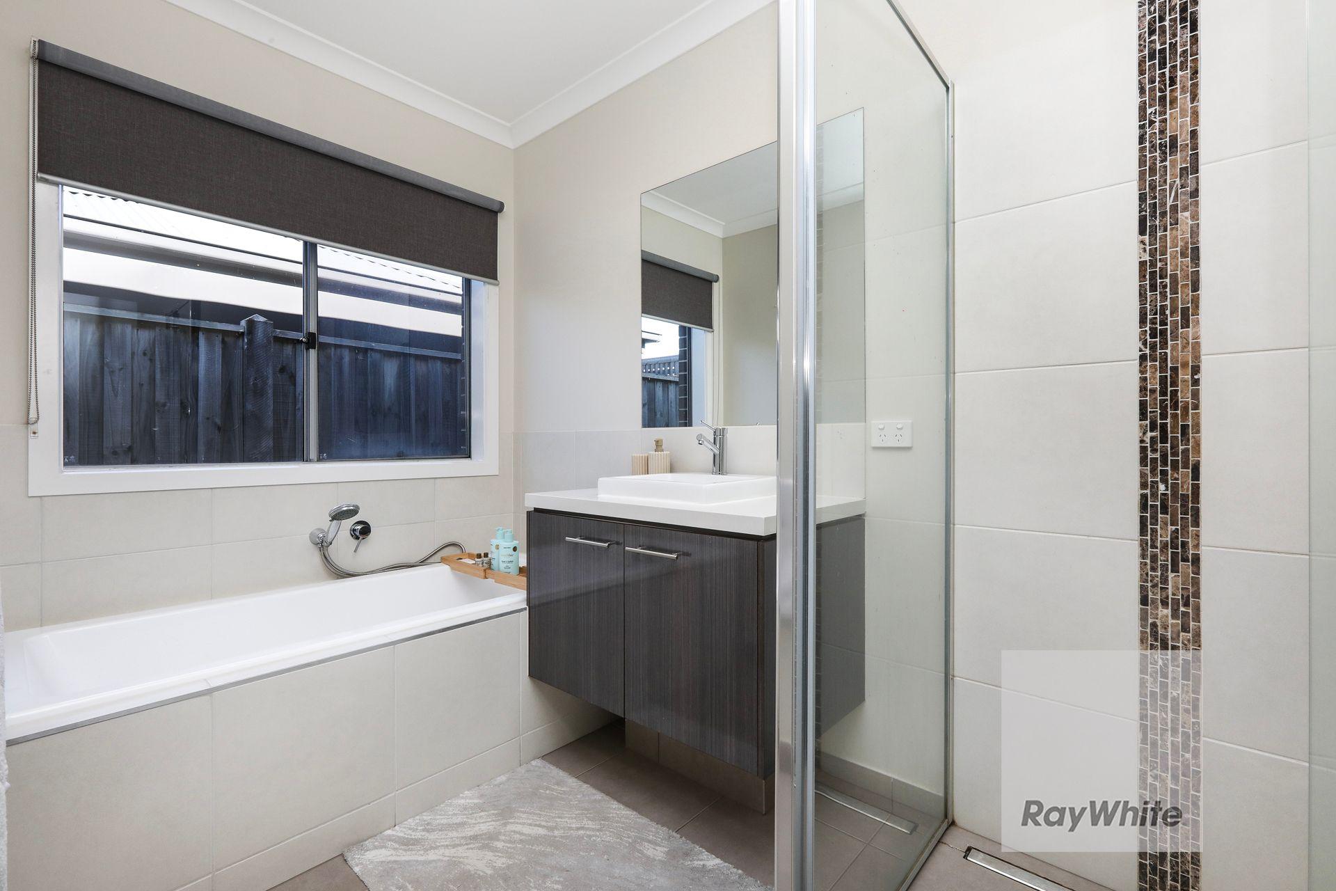 House for Rent: Mickleham, VIC 3064, VIC, 3064