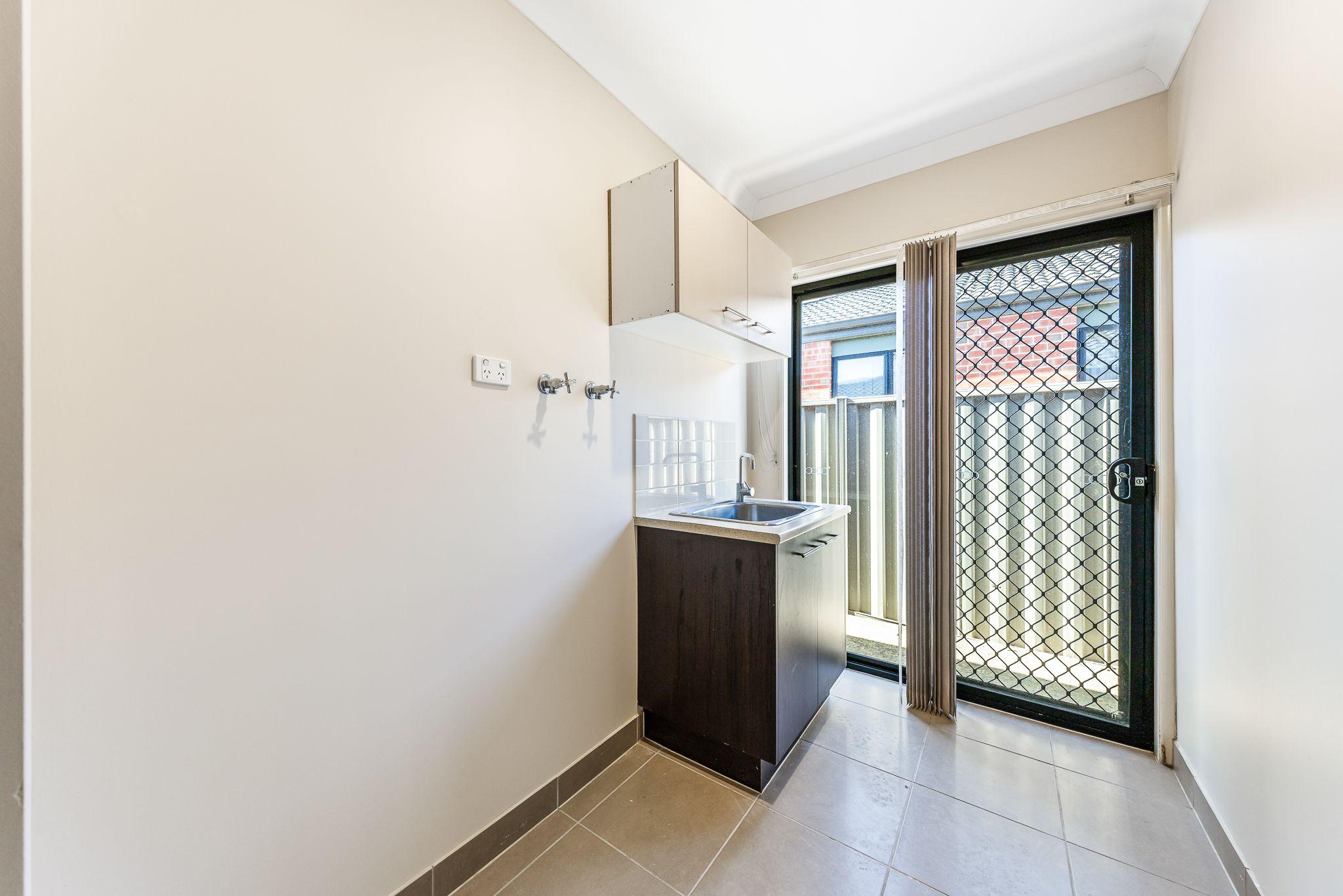 House for Rent: Cranbourne East, VIC 3977, VIC, 3977