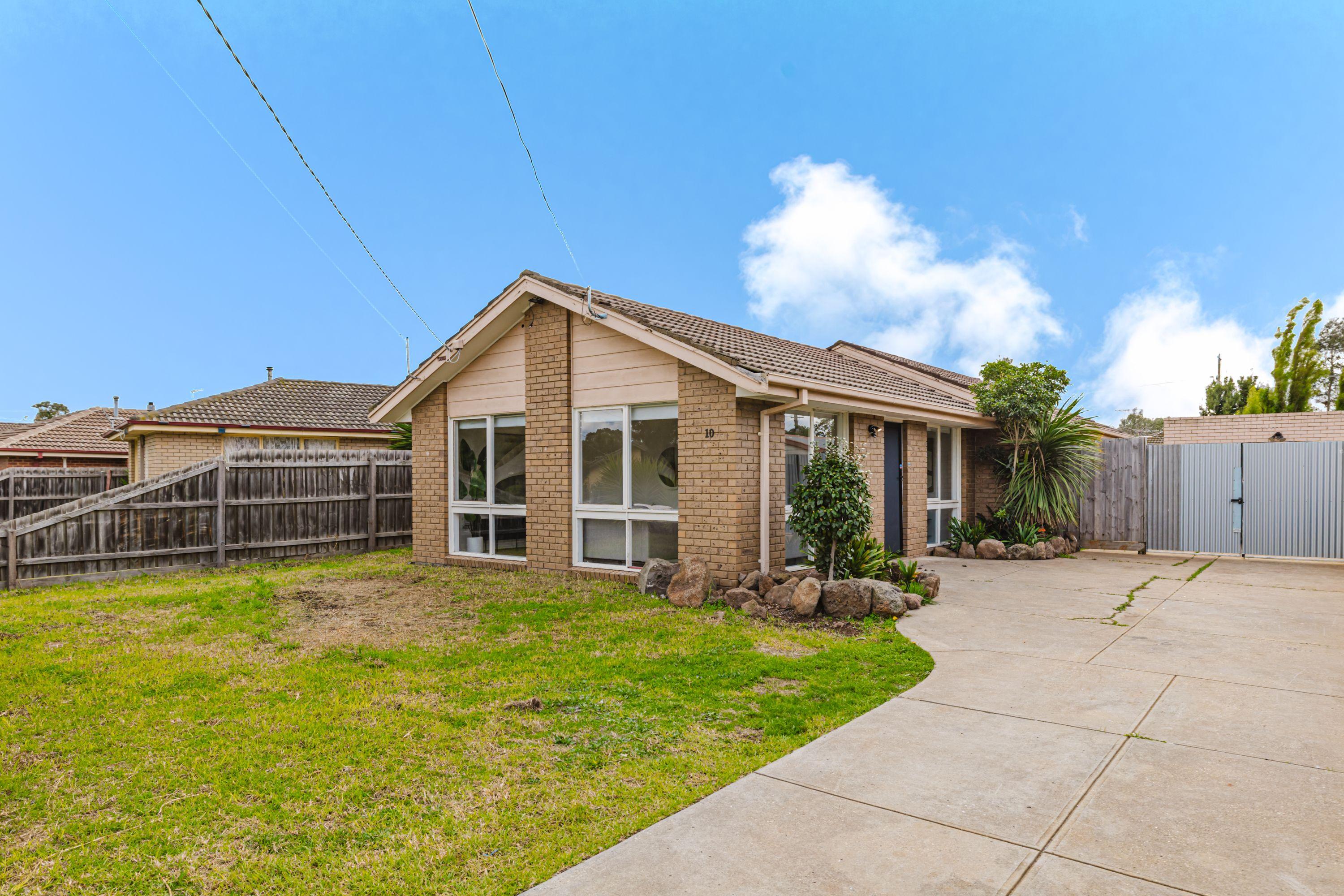 Prop-GPT: House: VIC Melton, VIC 3337 Home For Rent