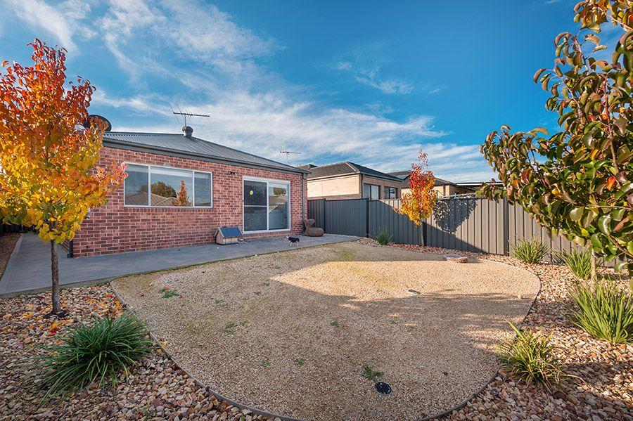 House for Rent: Craigieburn, VIC 3064, VIC, 3064