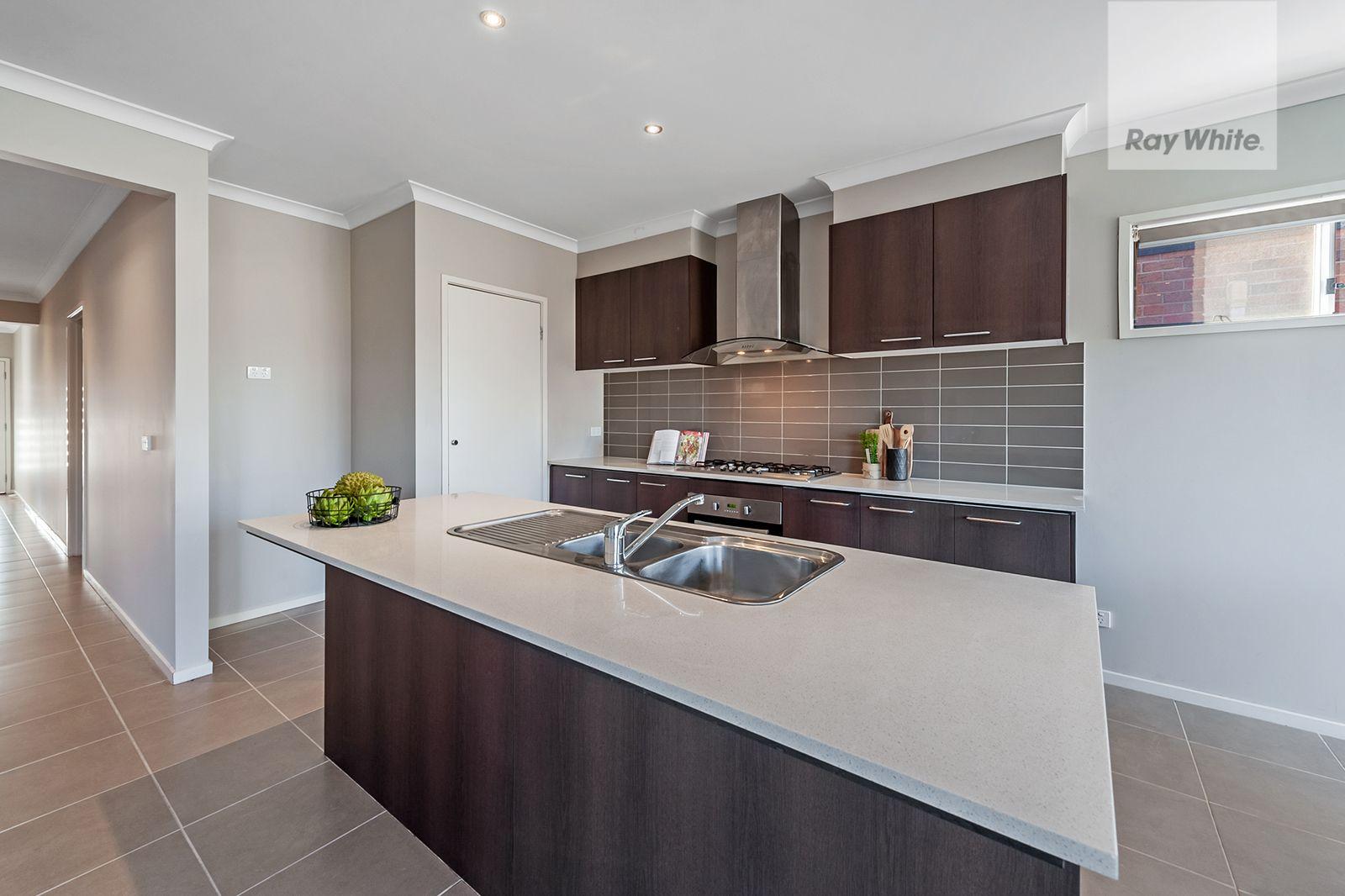 House for Rent: Craigieburn, VIC 3064, VIC, 3064