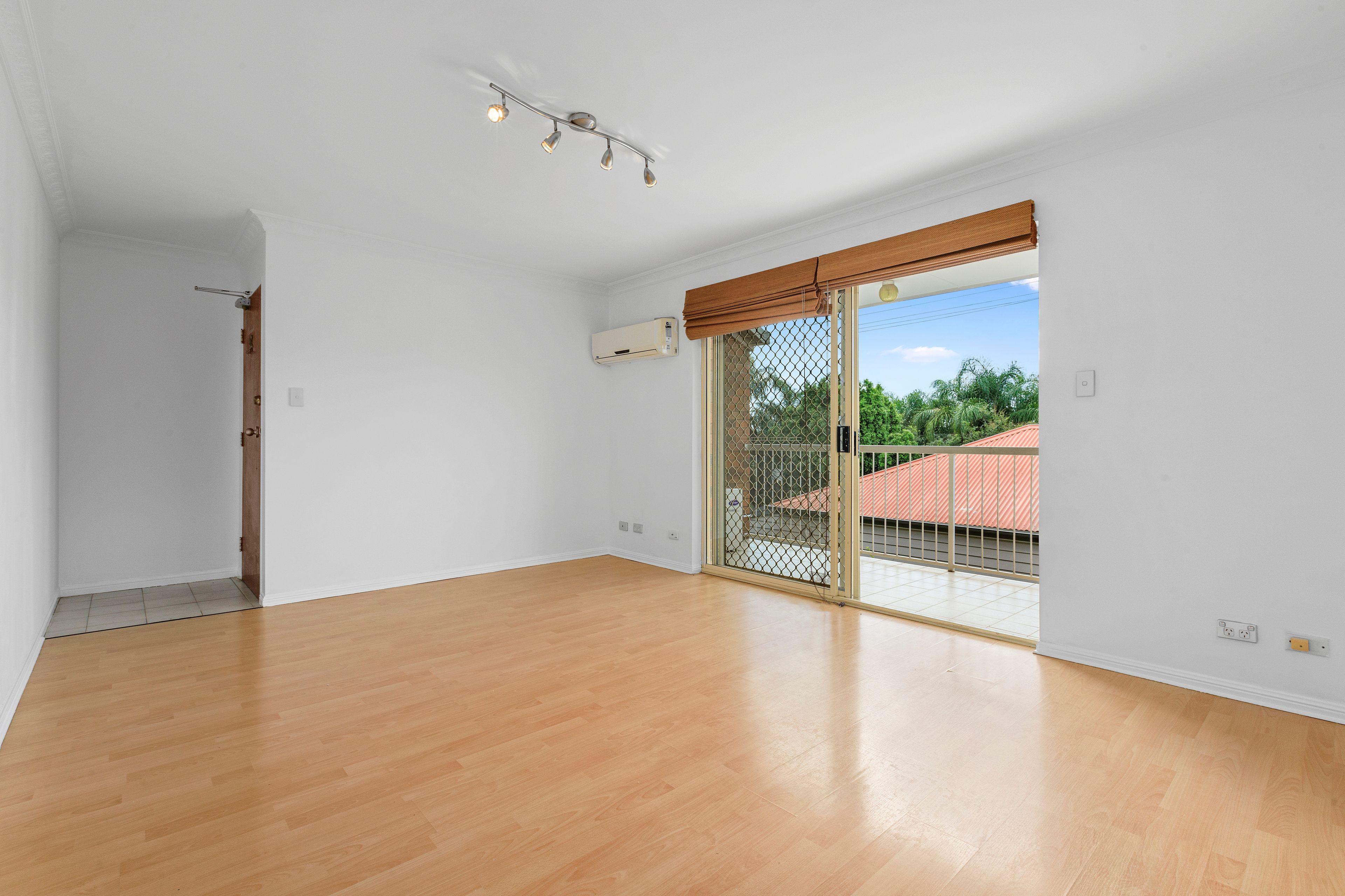 House for Rent: Stones Corner, QLD 4120, QLD, 4120