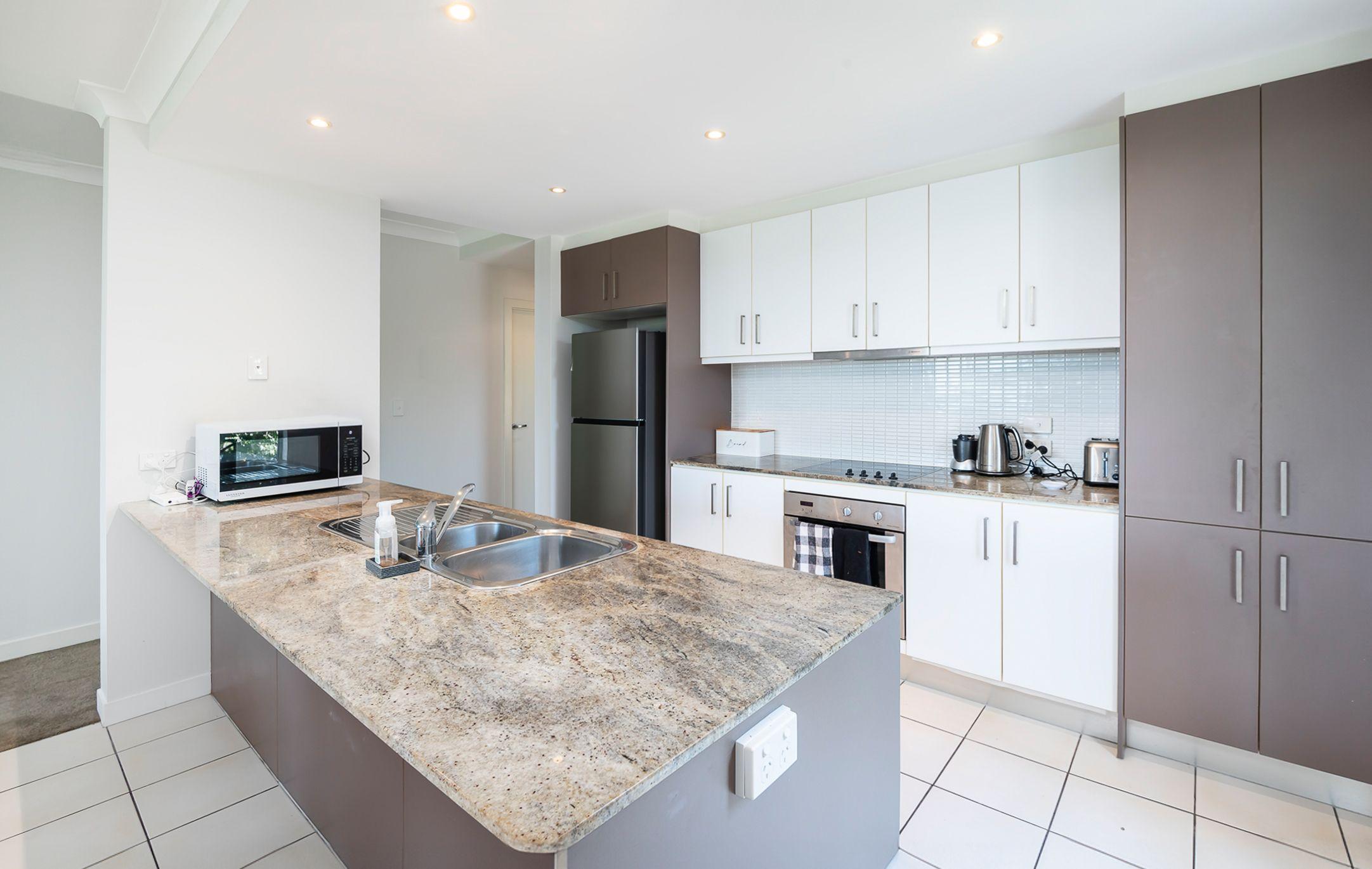 House for Rent: Varsity Lakes, QLD 4227, QLD, 4227