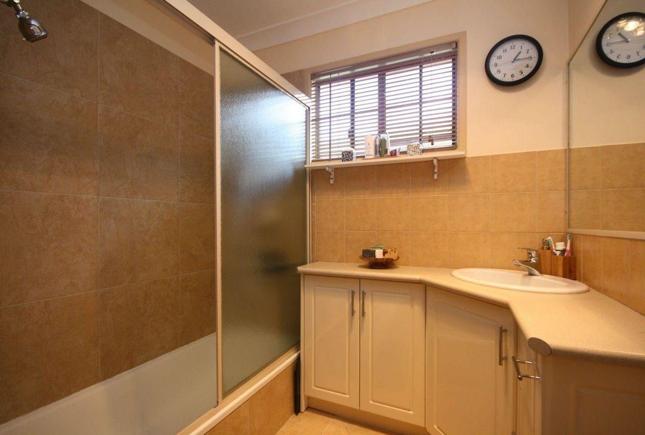 Spacious Family Home in a Quiet Cul-de-Sac