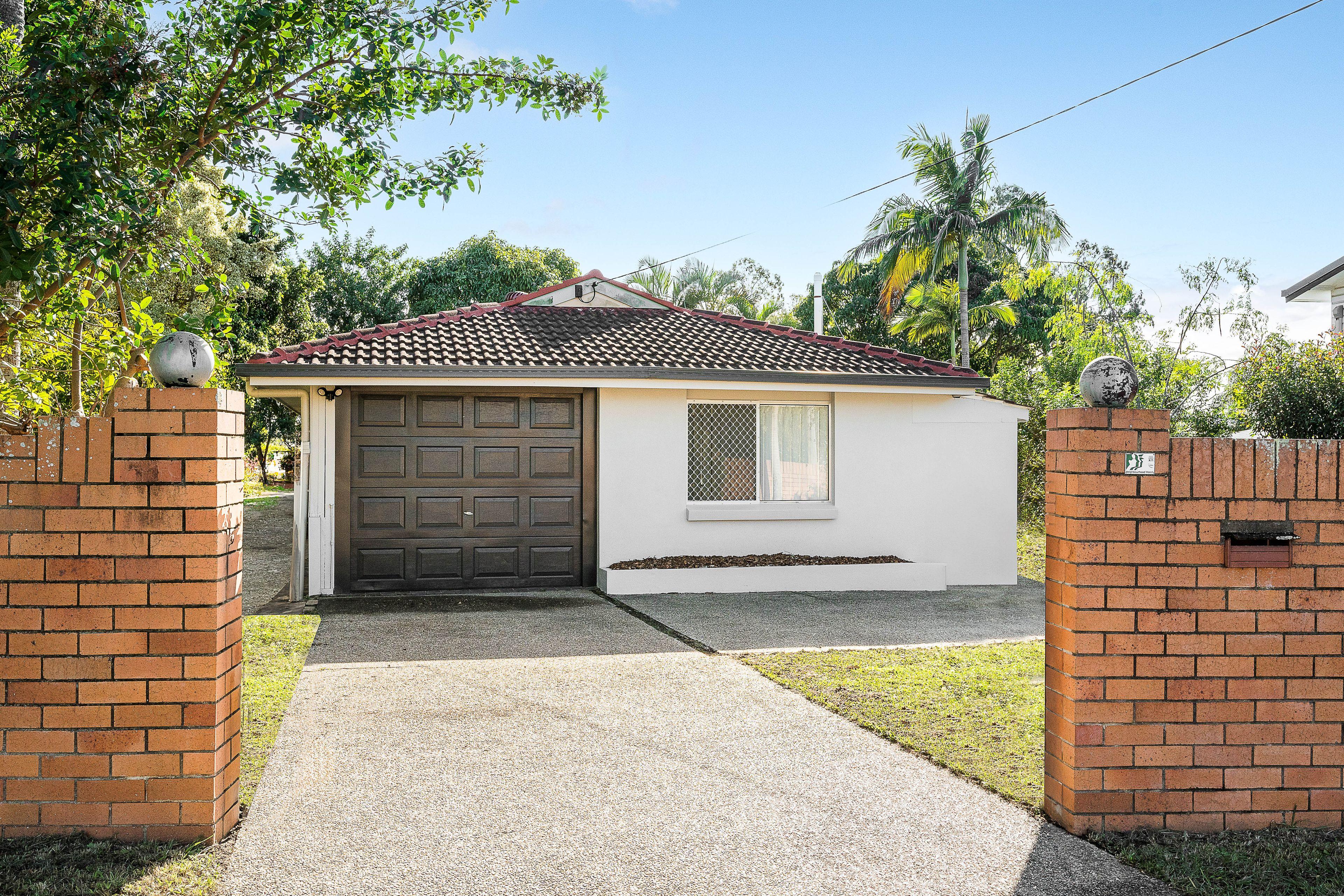 Prop-GPT: House: QLD Strathpine, QLD 4500 Home For Rent