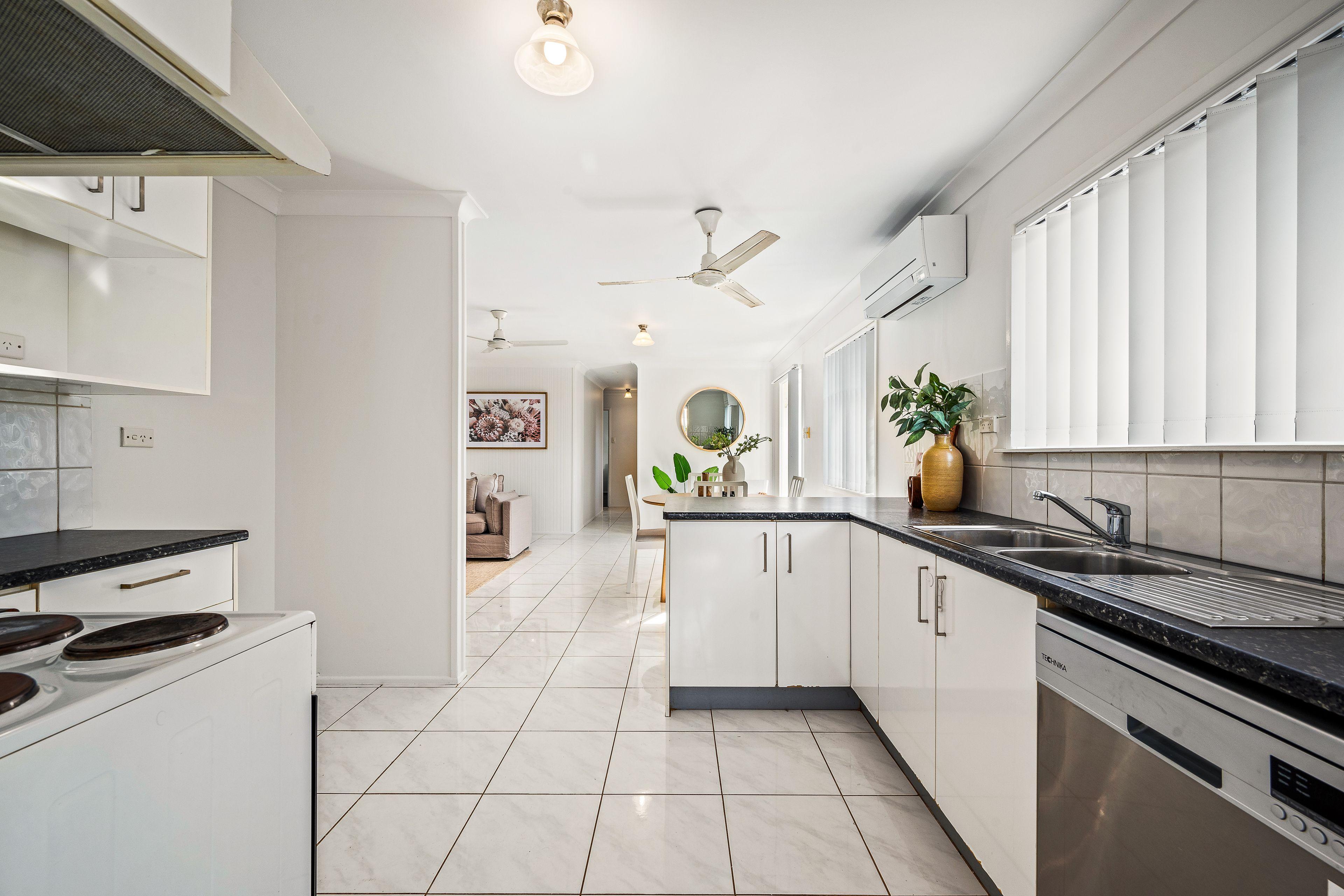 House for Rent: Strathpine, QLD 4500, QLD, 4500