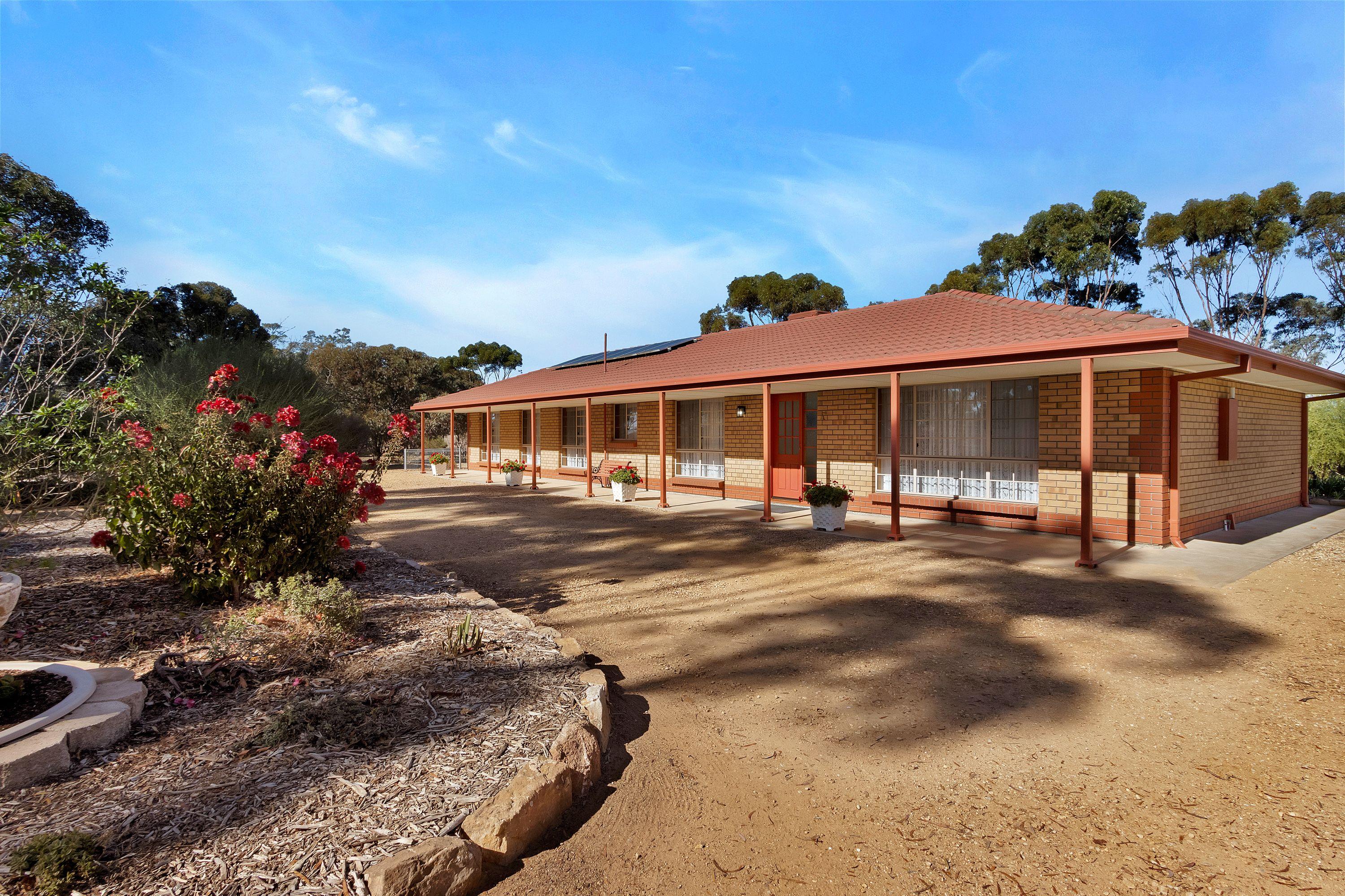 Prop-GPT: House: SA Redbanks, SA 5502 Home For Rent