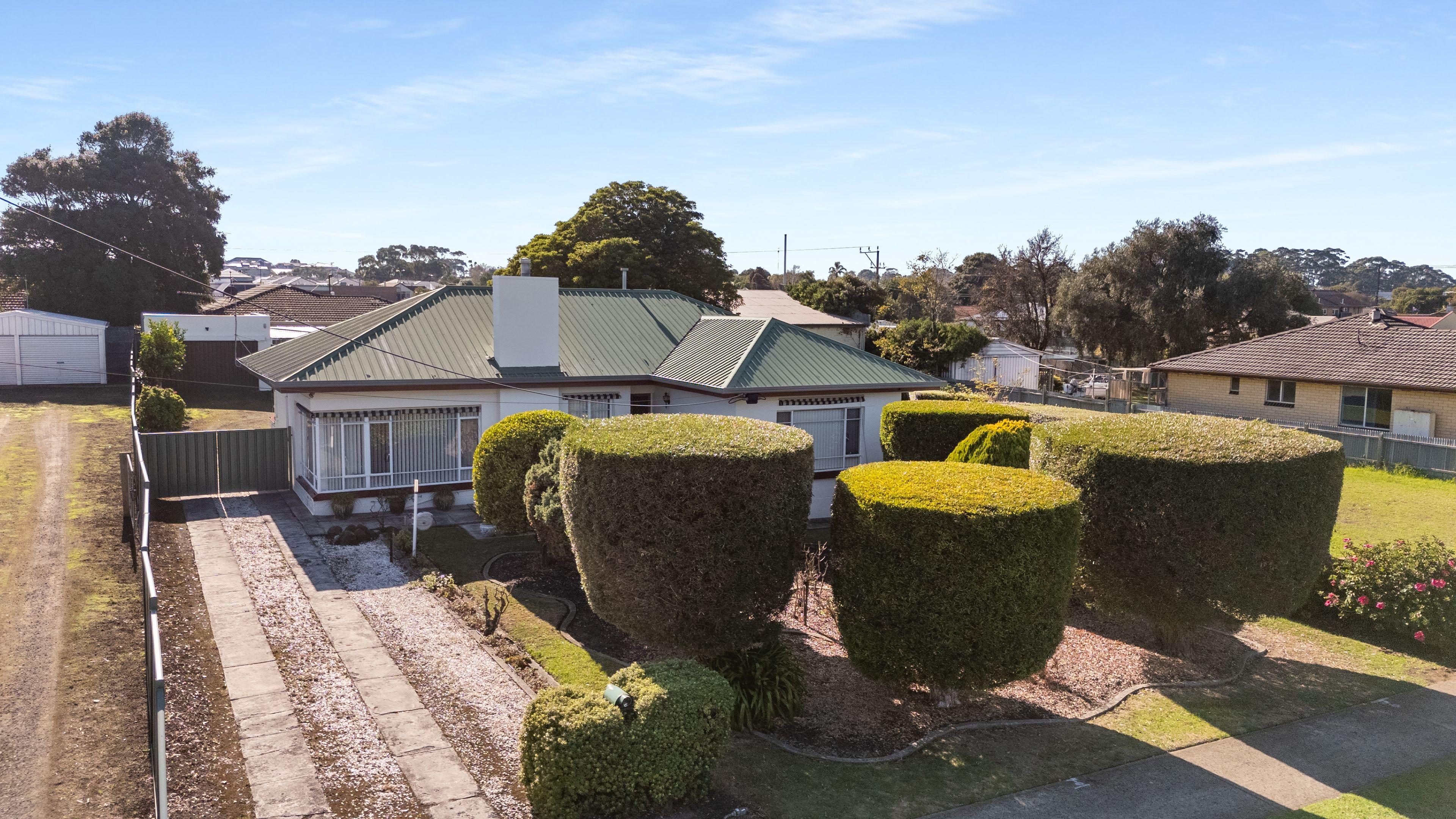 Prop-GPT: House: SA Mount Gambier, SA 5290 Home For Rent