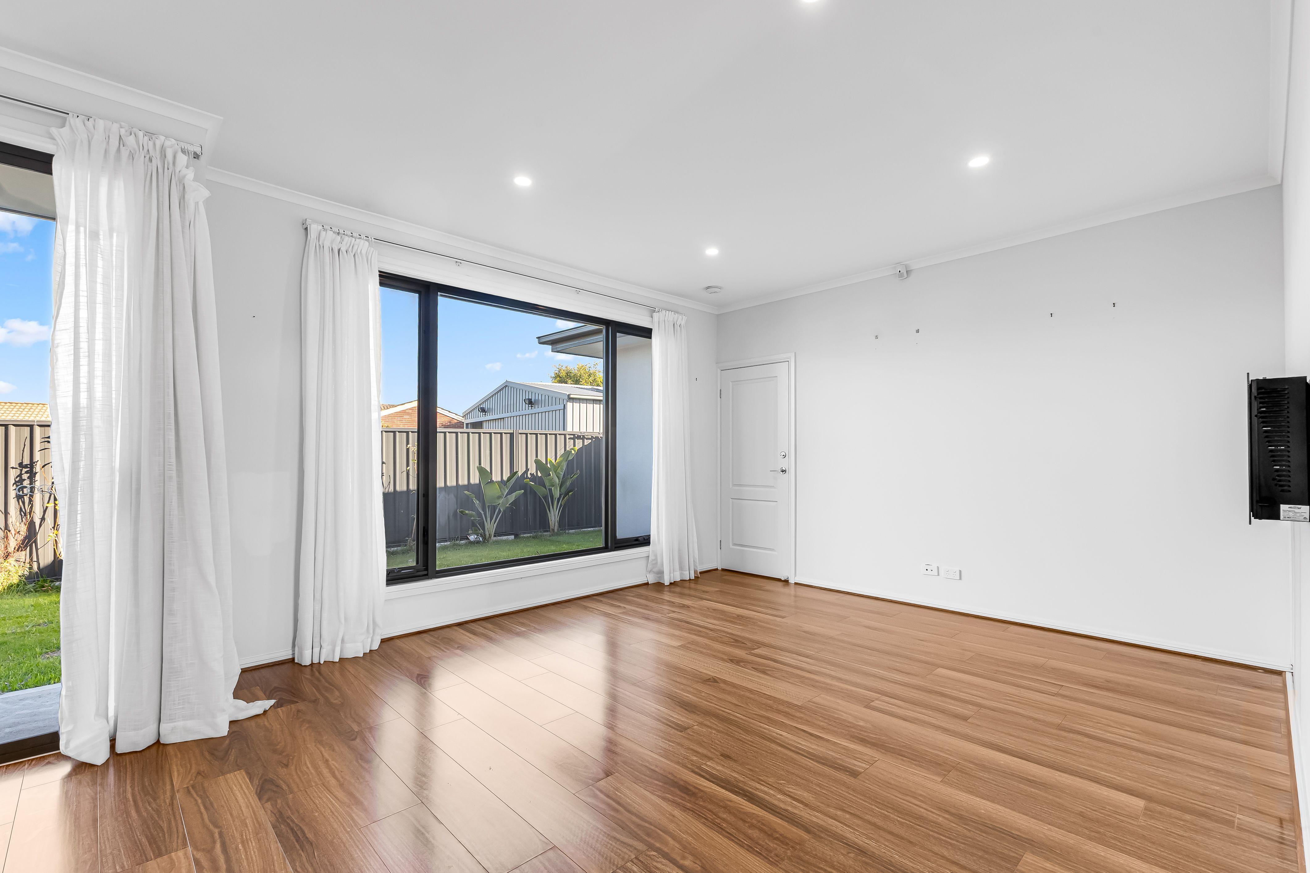 Stunning 3-Bedroom Home in Semaphore Park