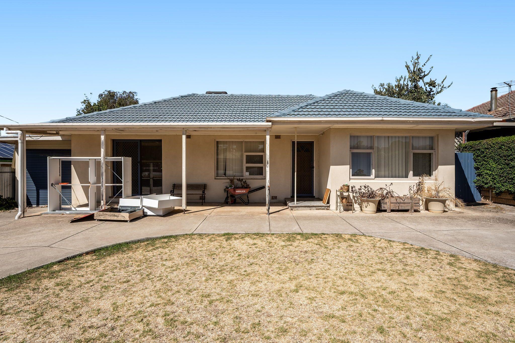 Prop-GPT: House: SA Morphett Vale, SA 5162 Home For Rent