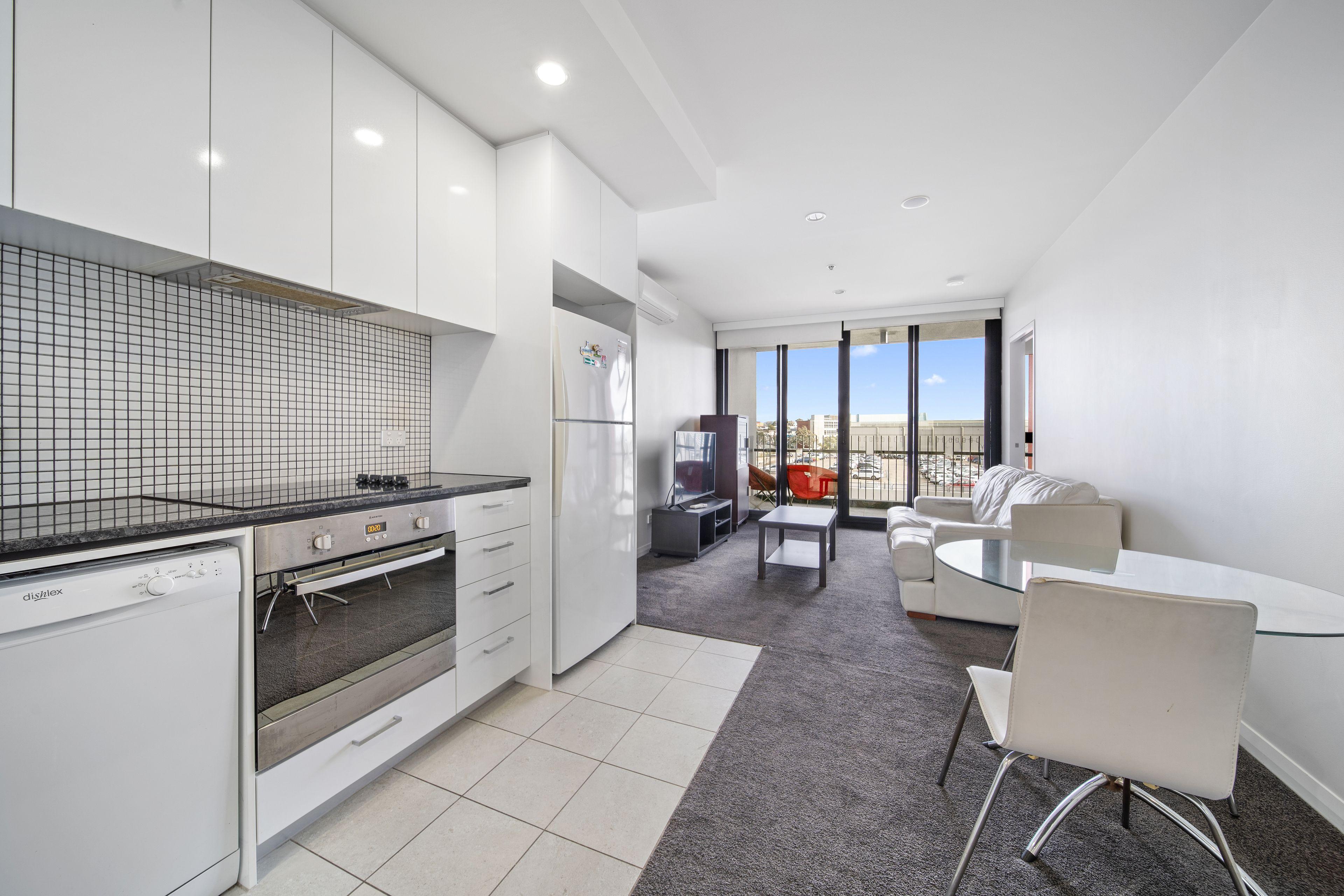 Apartment for Rent: Belconnen, ACT 2617, ACT, 2617
