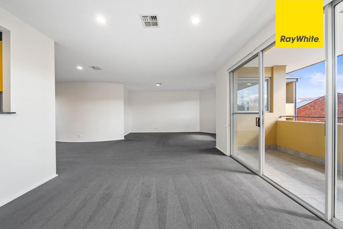 Apartment for Rent: Forrest, ACT 2603, ACT, 2603