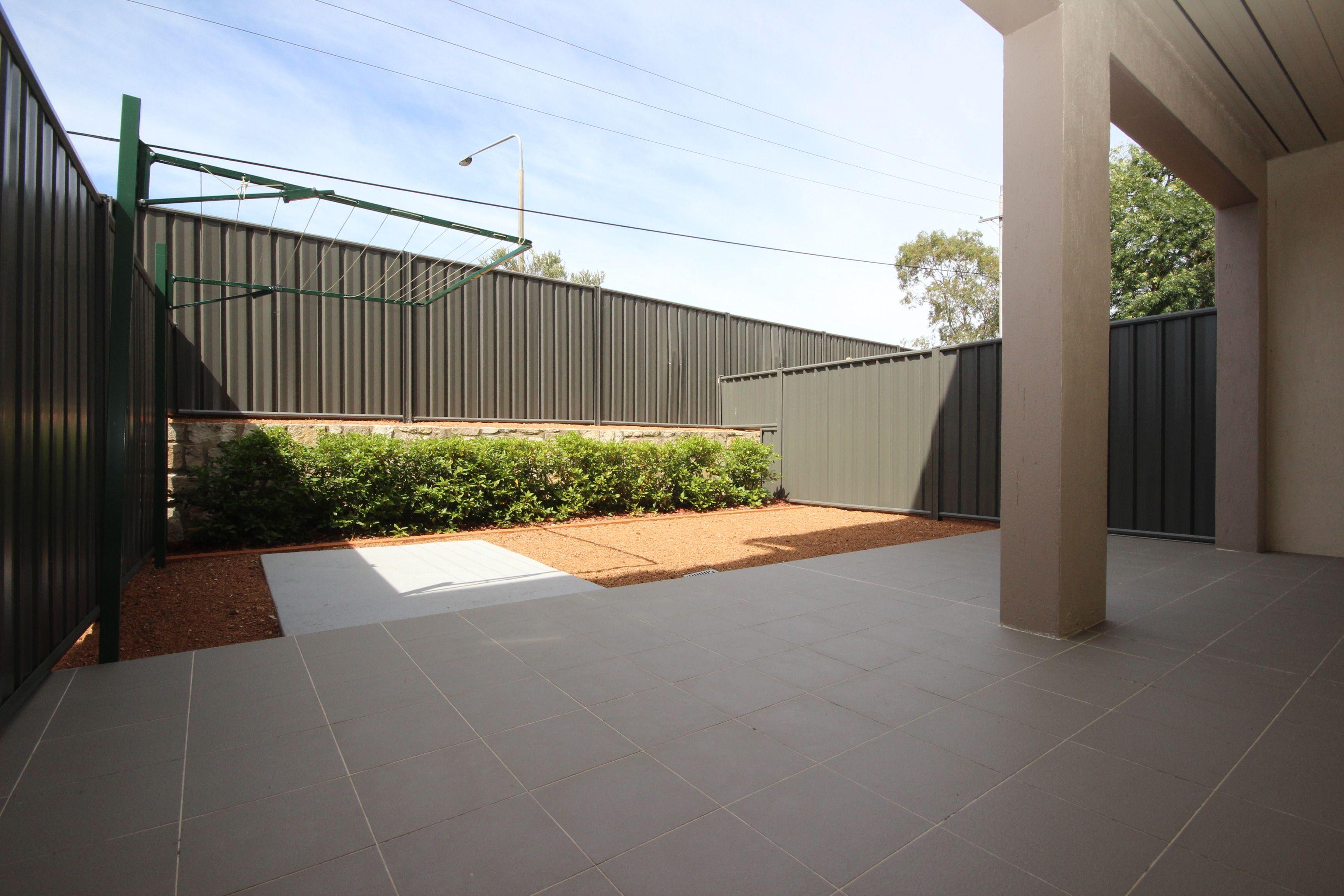 STYLISH APARTMENT, EXCELLENT LOCATION !