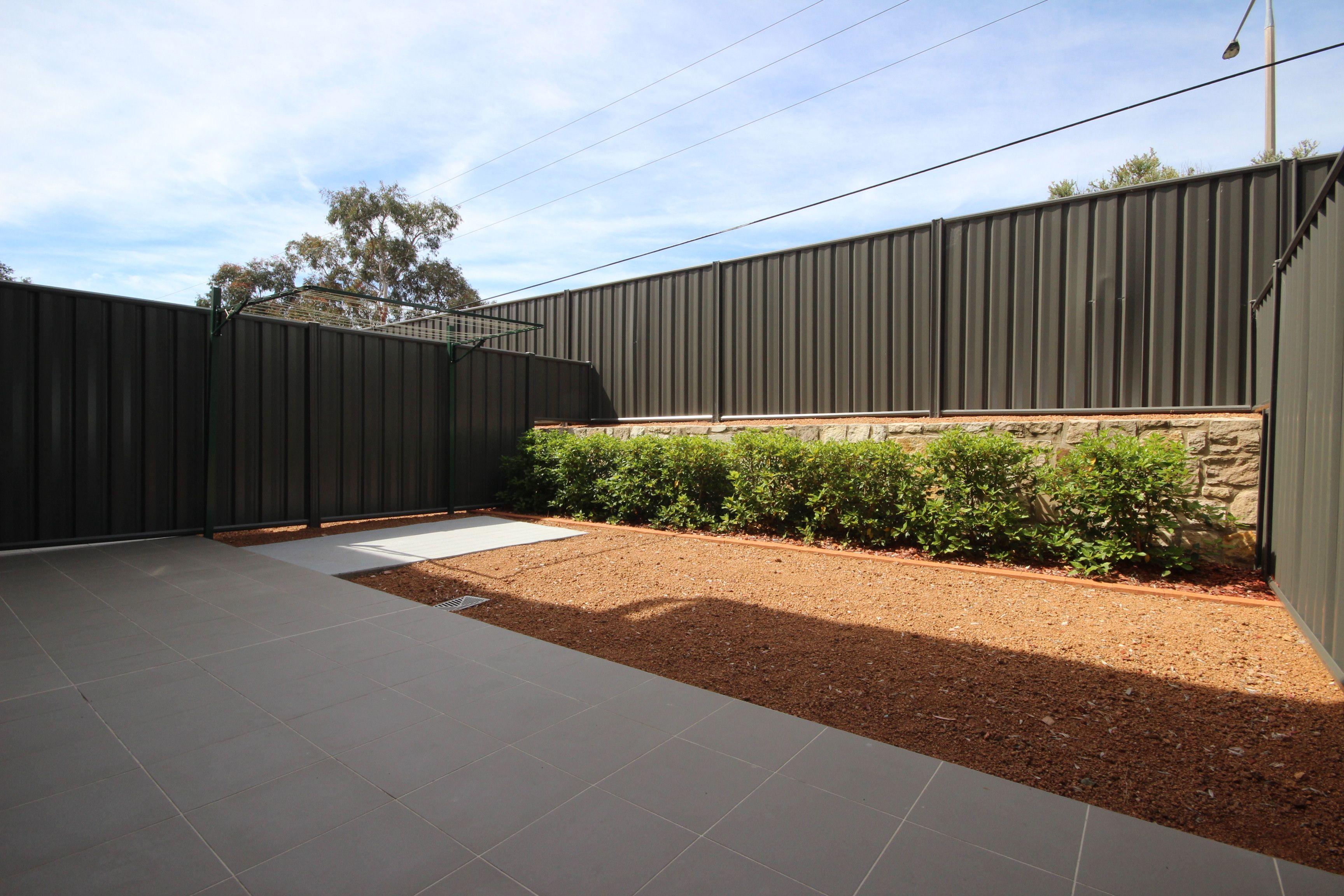 STYLISH APARTMENT, EXCELLENT LOCATION !