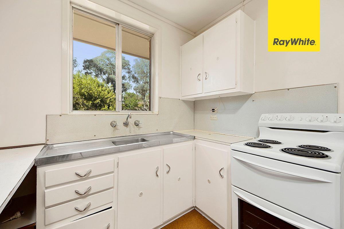House for Rent: Macquarie, ACT 2614, ACT, 2614