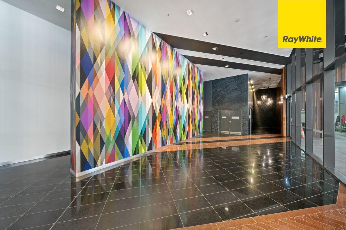 Spacious 1 bedroom apartment in the heart of the city