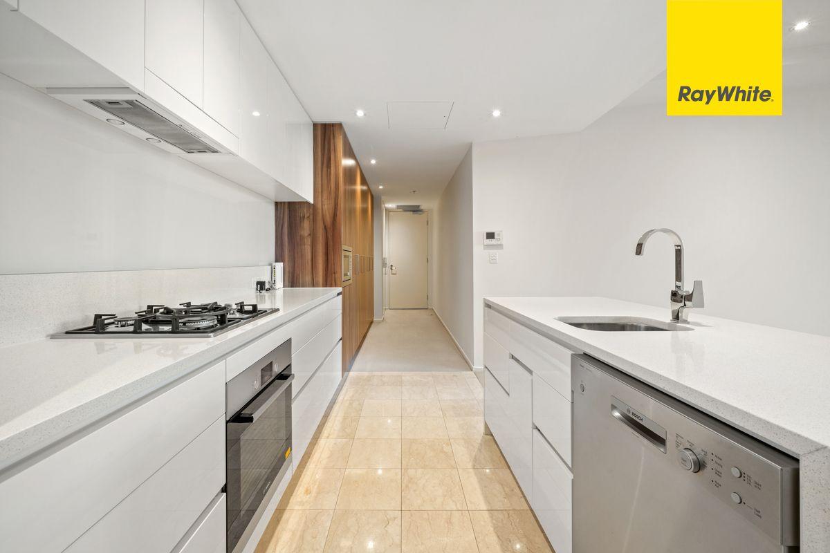 Spacious 1 bedroom apartment in the heart of the city