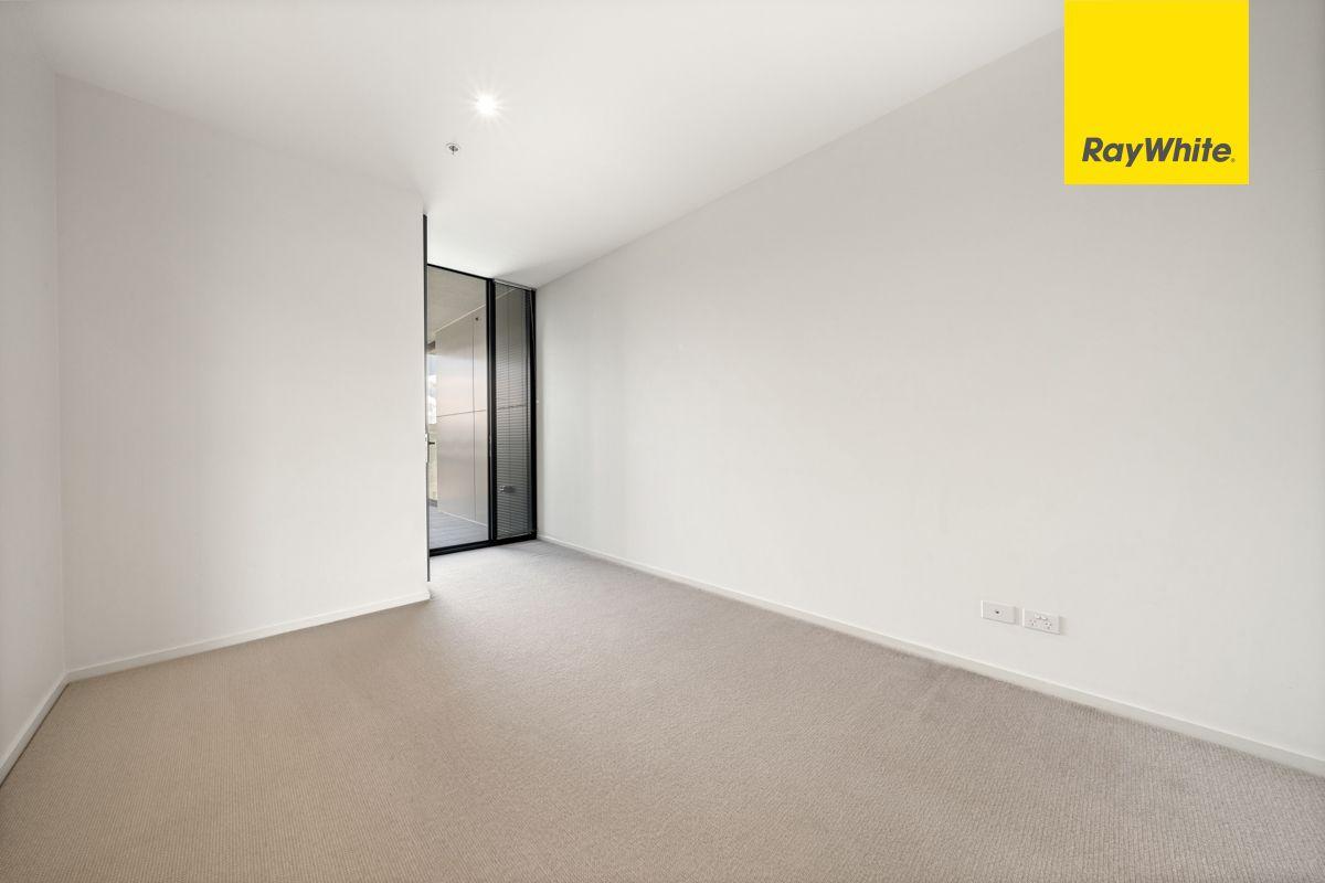 Spacious 1 bedroom apartment in the heart of the city