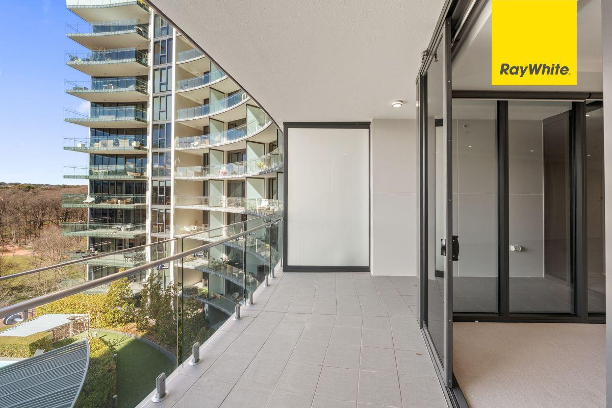 Spacious 1 bedroom apartment in the heart of the city