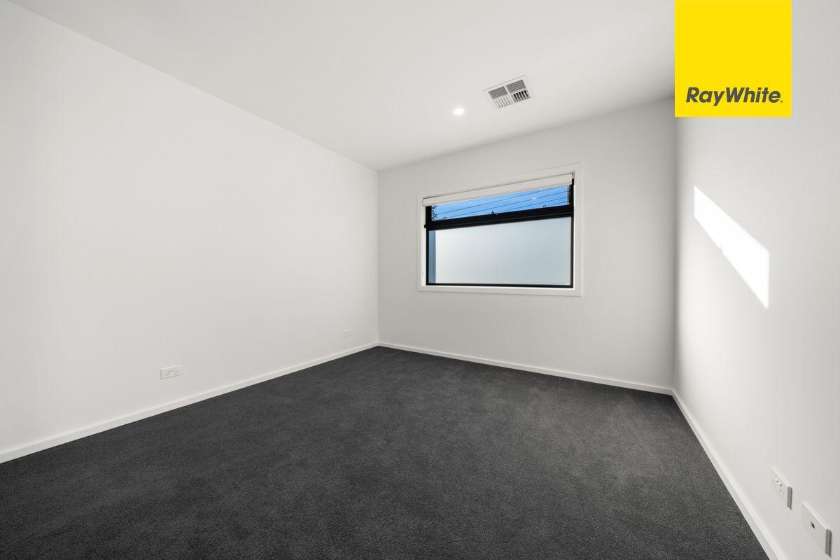 Townhouse for Rent: Weetangera, ACT 2614, ACT, 2614
